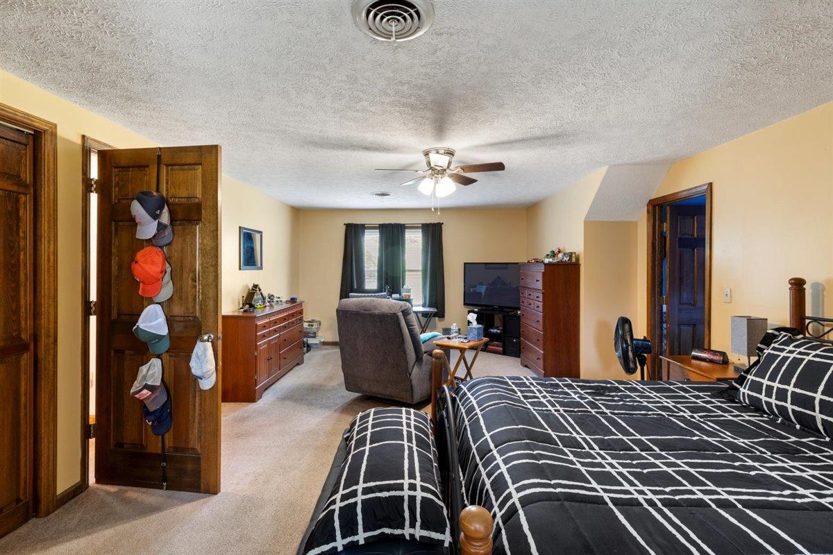 184 Farley Circle Pearisburg VA 24134