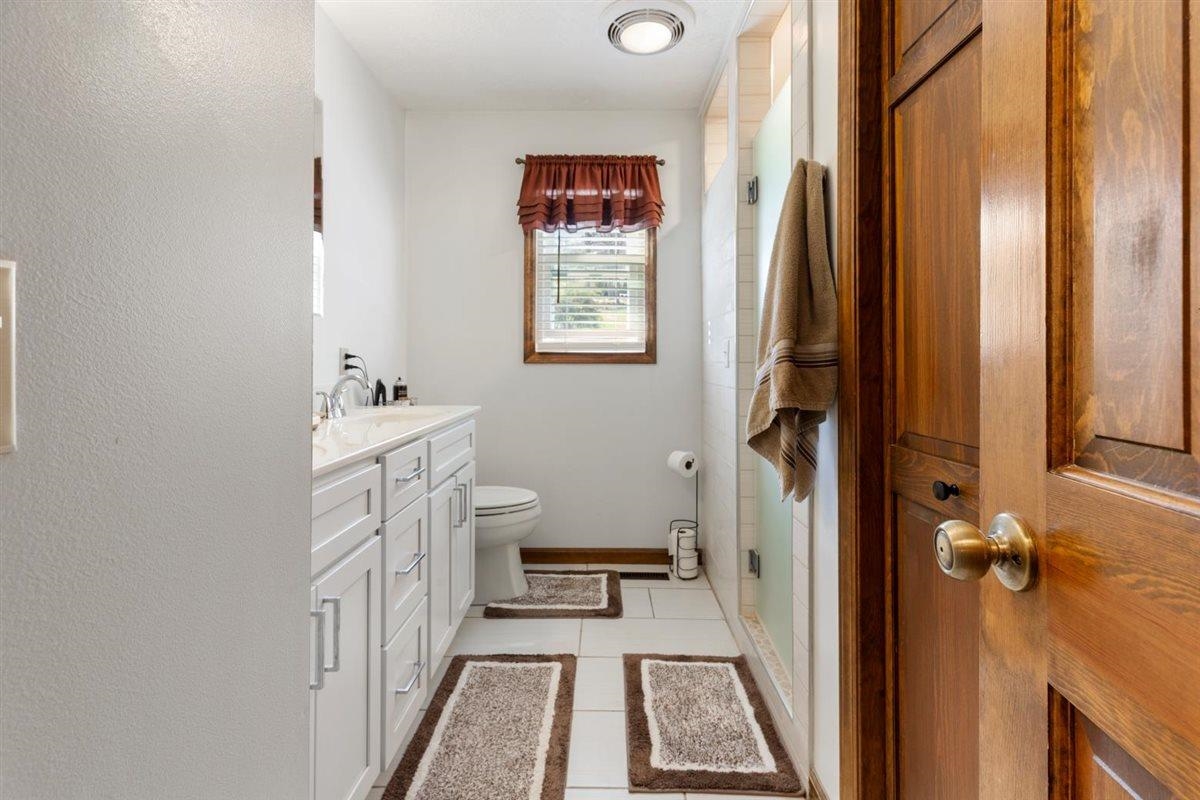 184 Farley Circle Pearisburg VA 24134