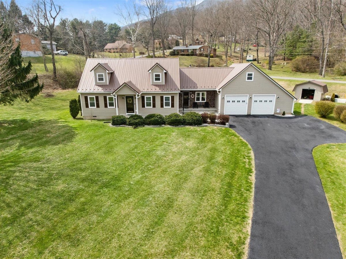 184 Farley Circle Pearisburg VA 24134