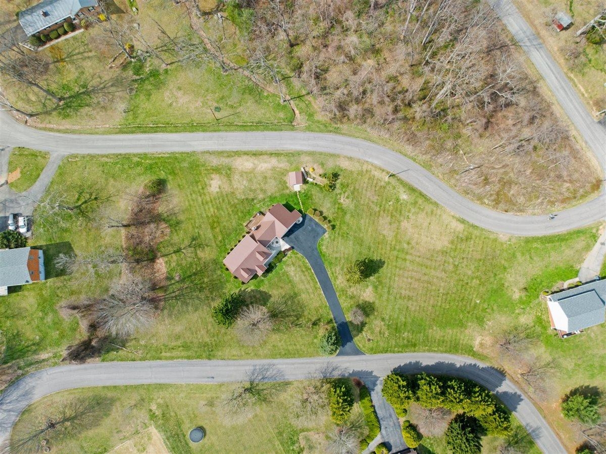 184 Farley Circle Pearisburg VA 24134