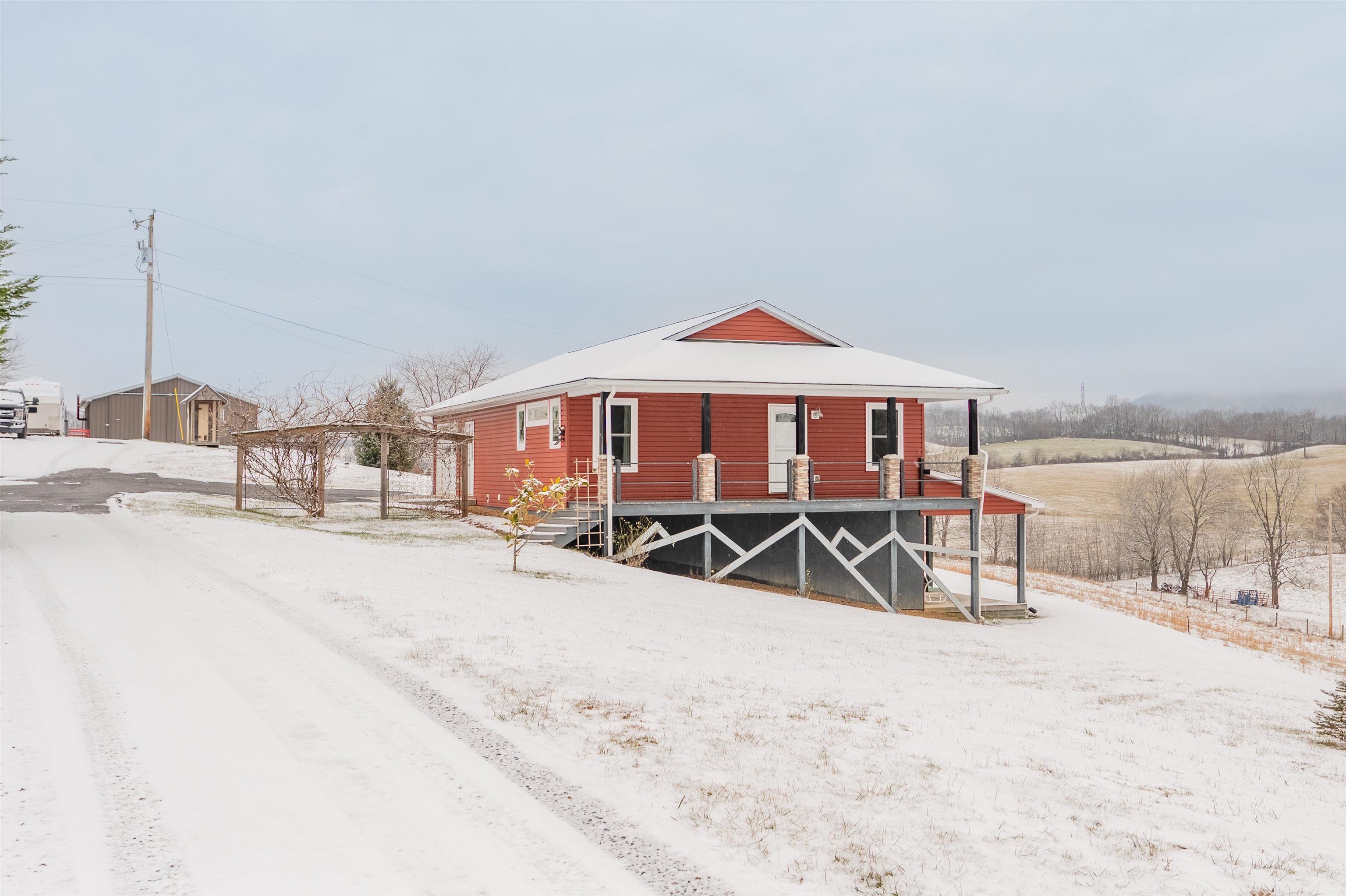 145 Mudlick Road Wytheville VA 24382