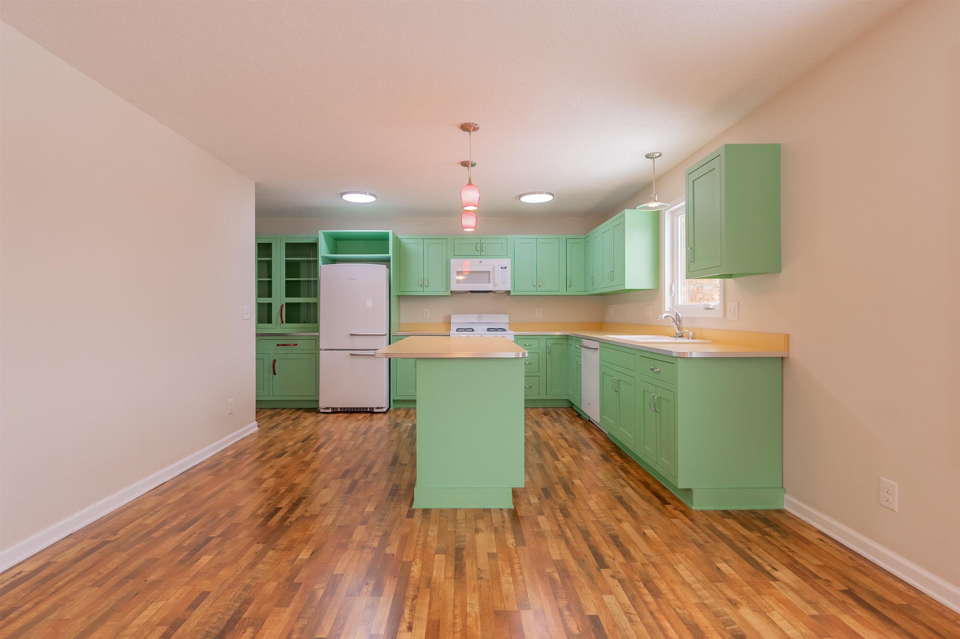 145 Mudlick Road Wytheville VA 24382