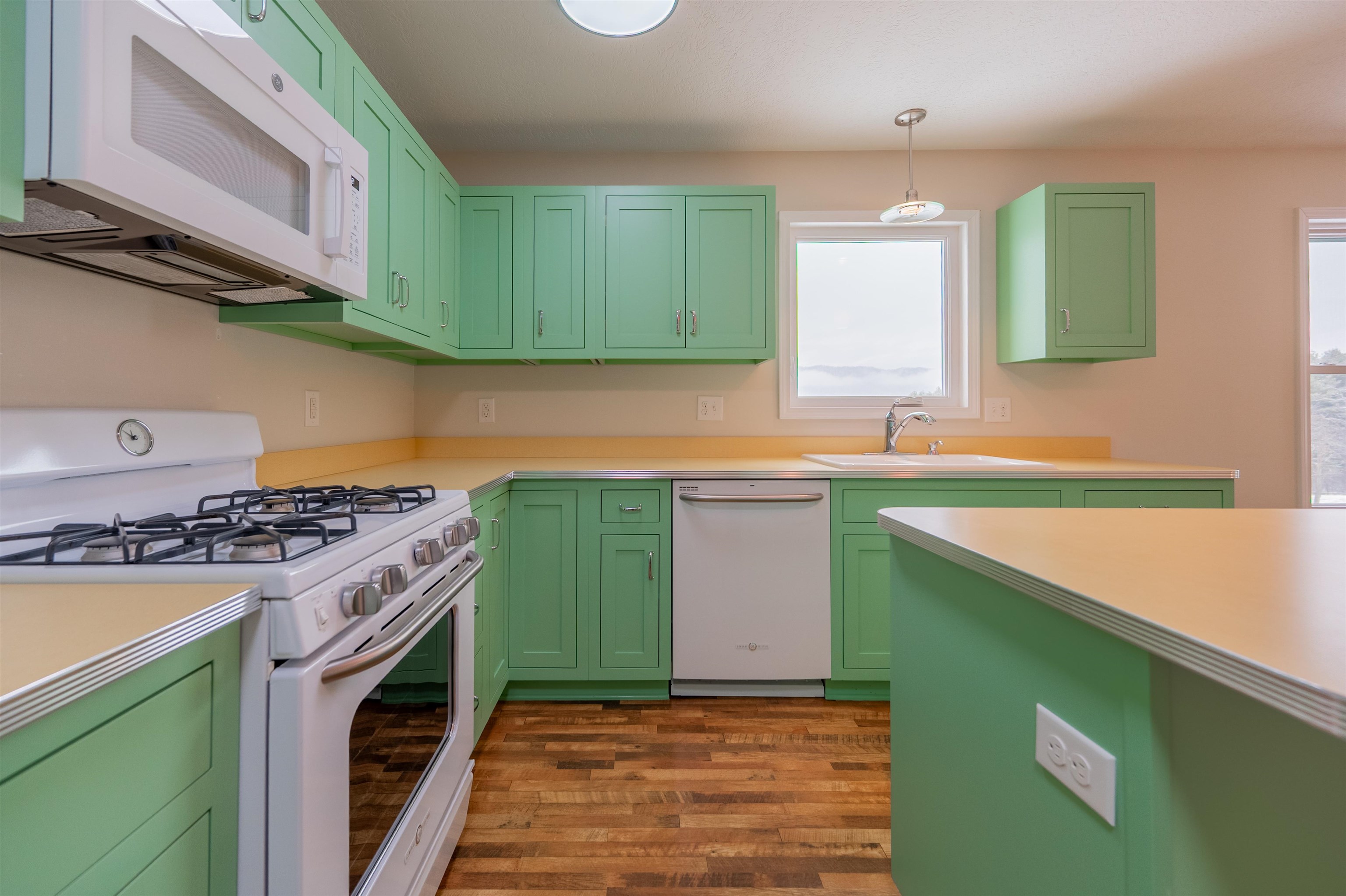 145 Mudlick Road Wytheville VA 24382