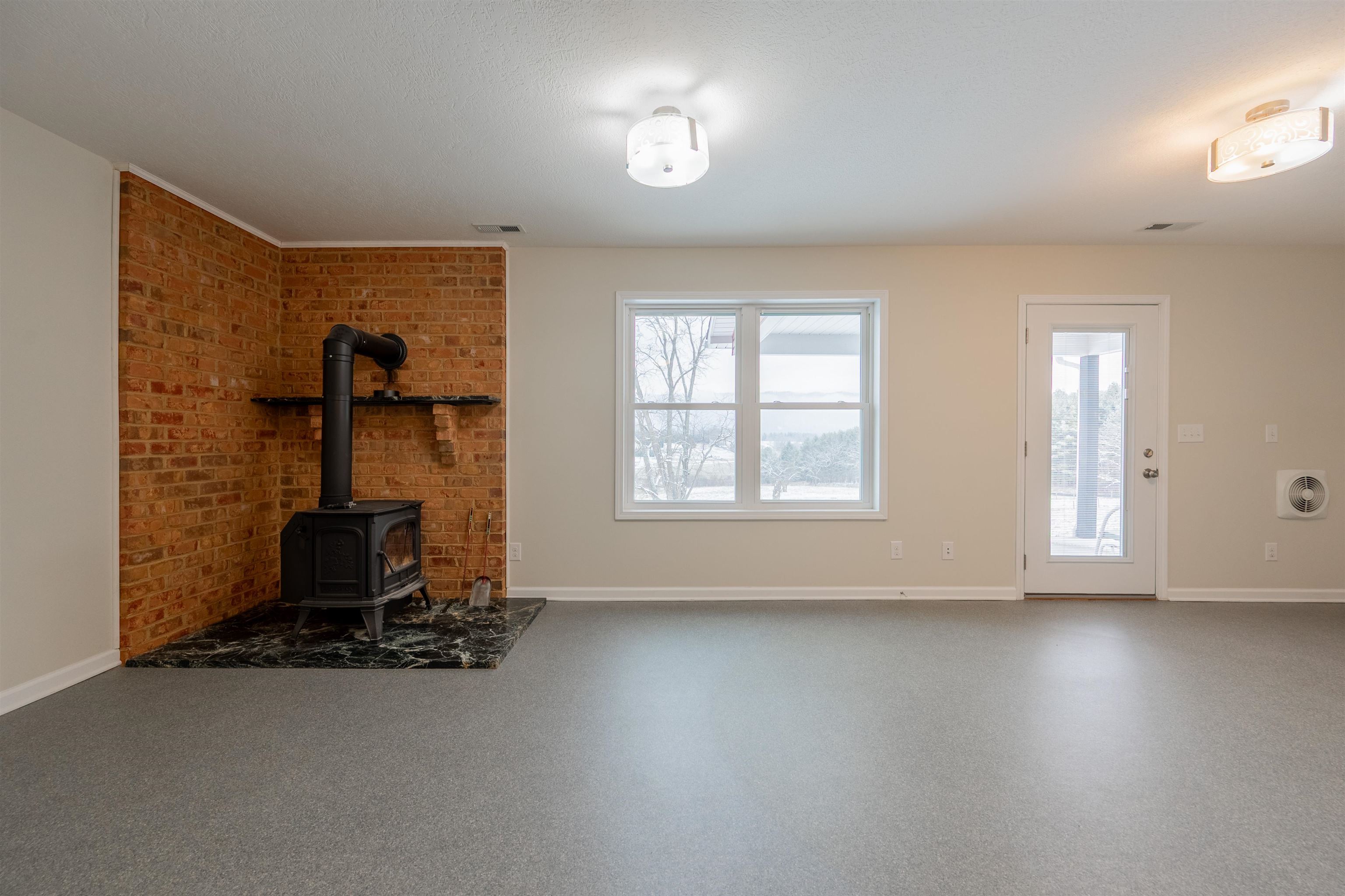 145 Mudlick Road Wytheville VA 24382