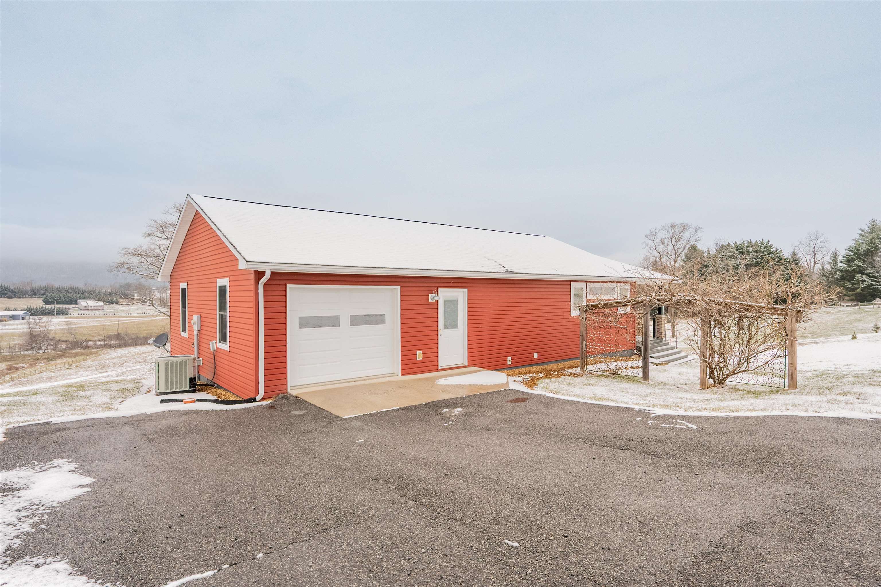 145 Mudlick Road Wytheville VA 24382