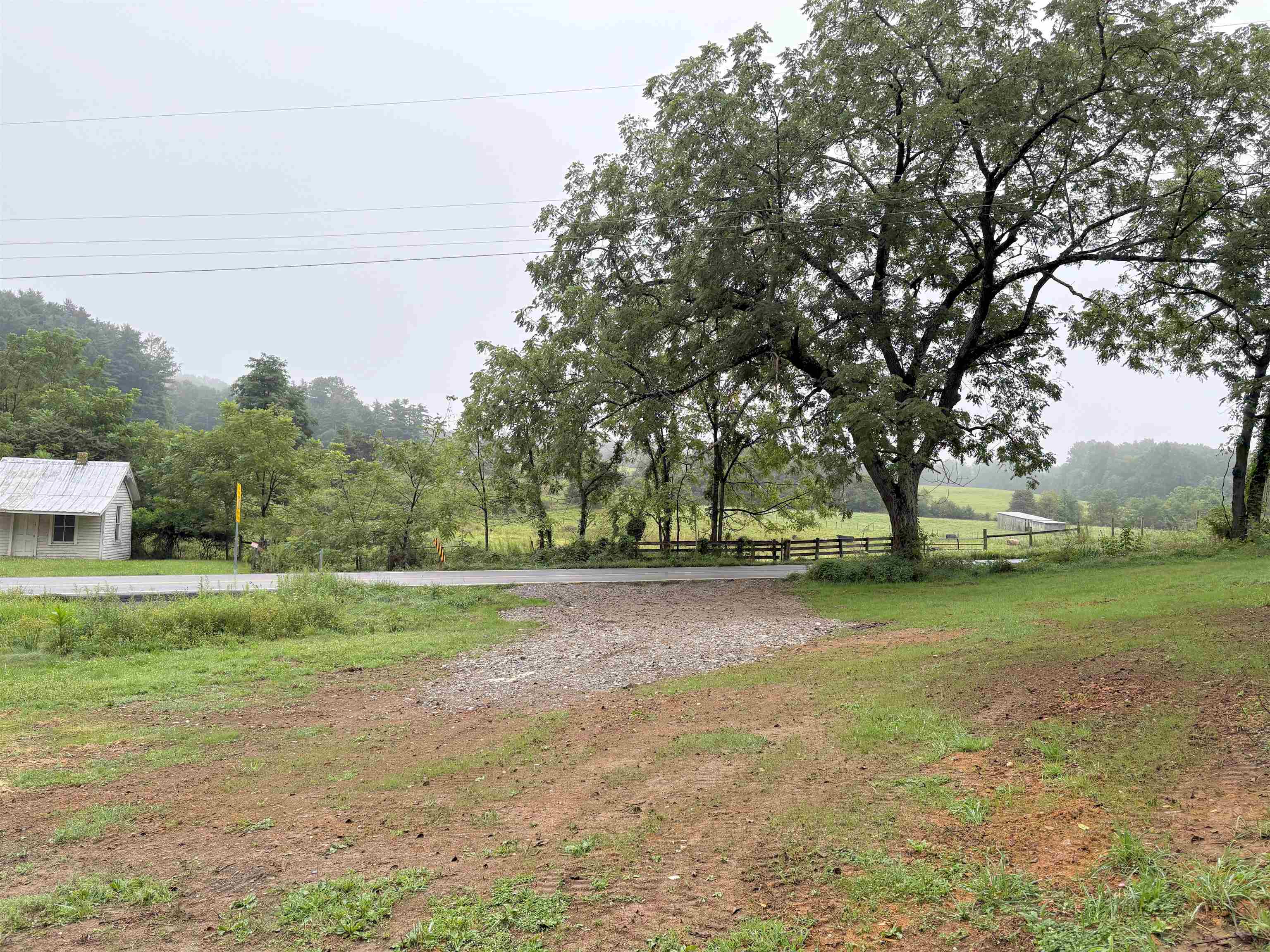 1439 Daniels Run Road NE Check VA 24072