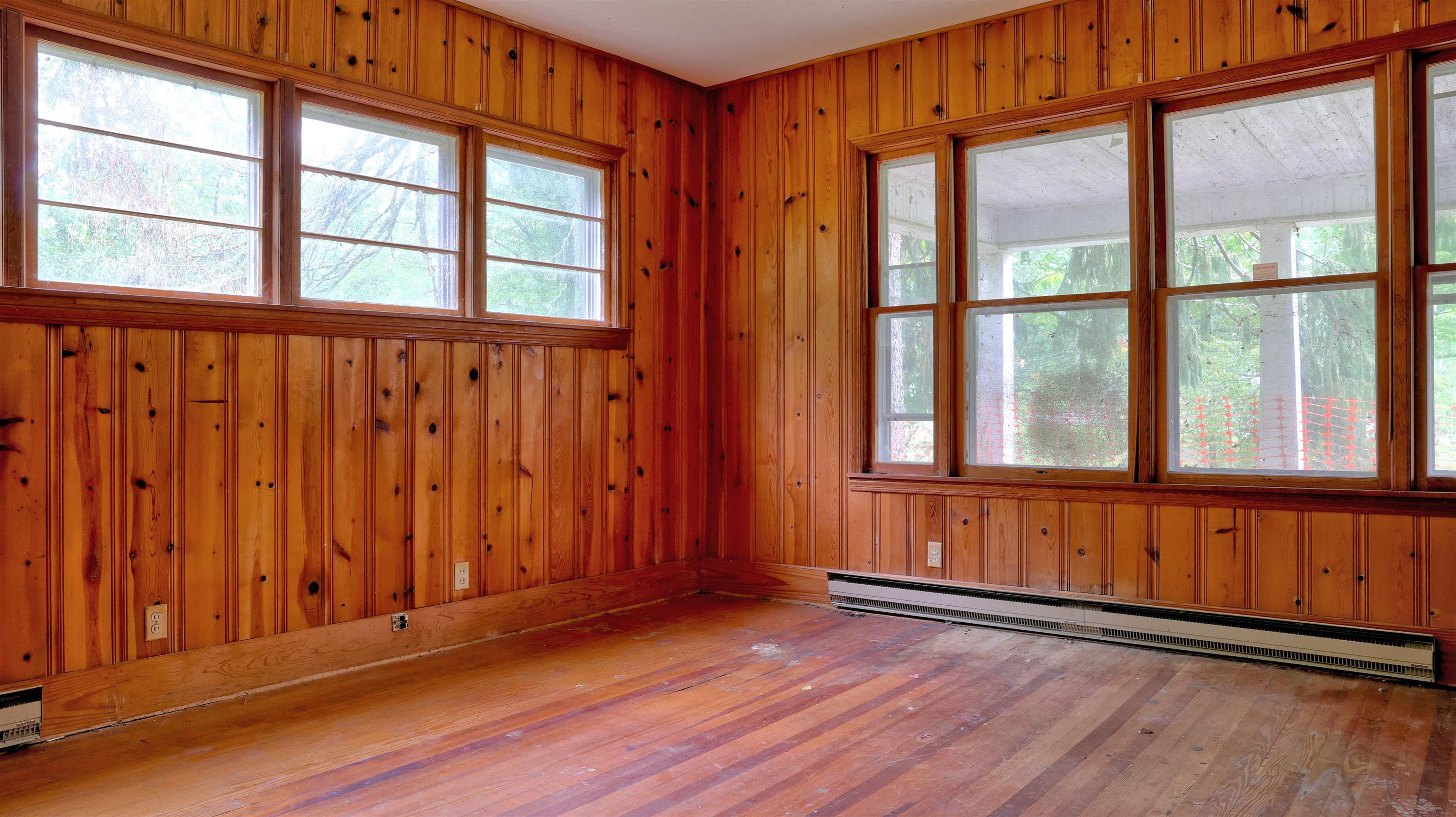 1439 Daniels Run Road NE Check VA 24072