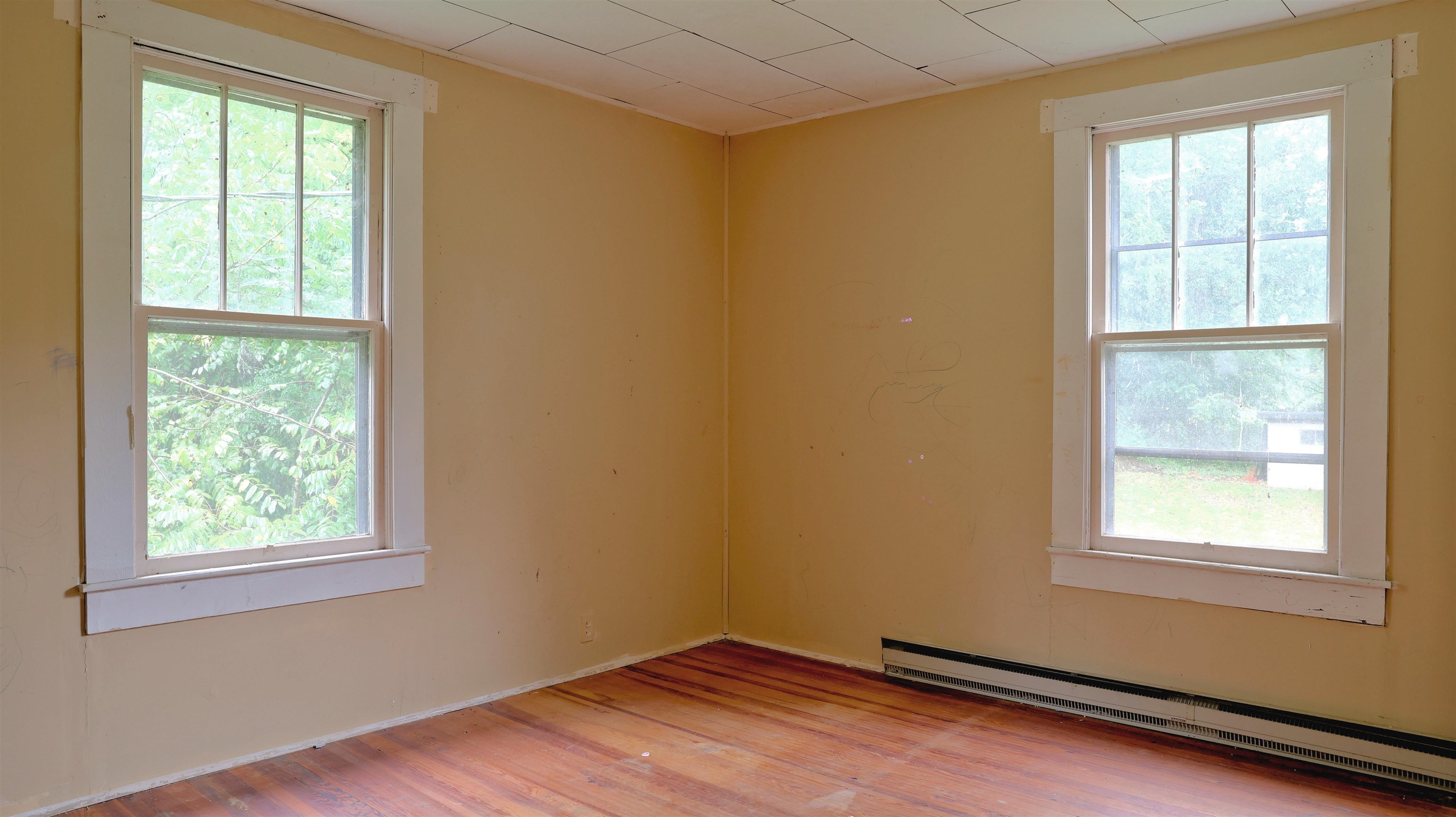 1439 Daniels Run Road NE Check VA 24072