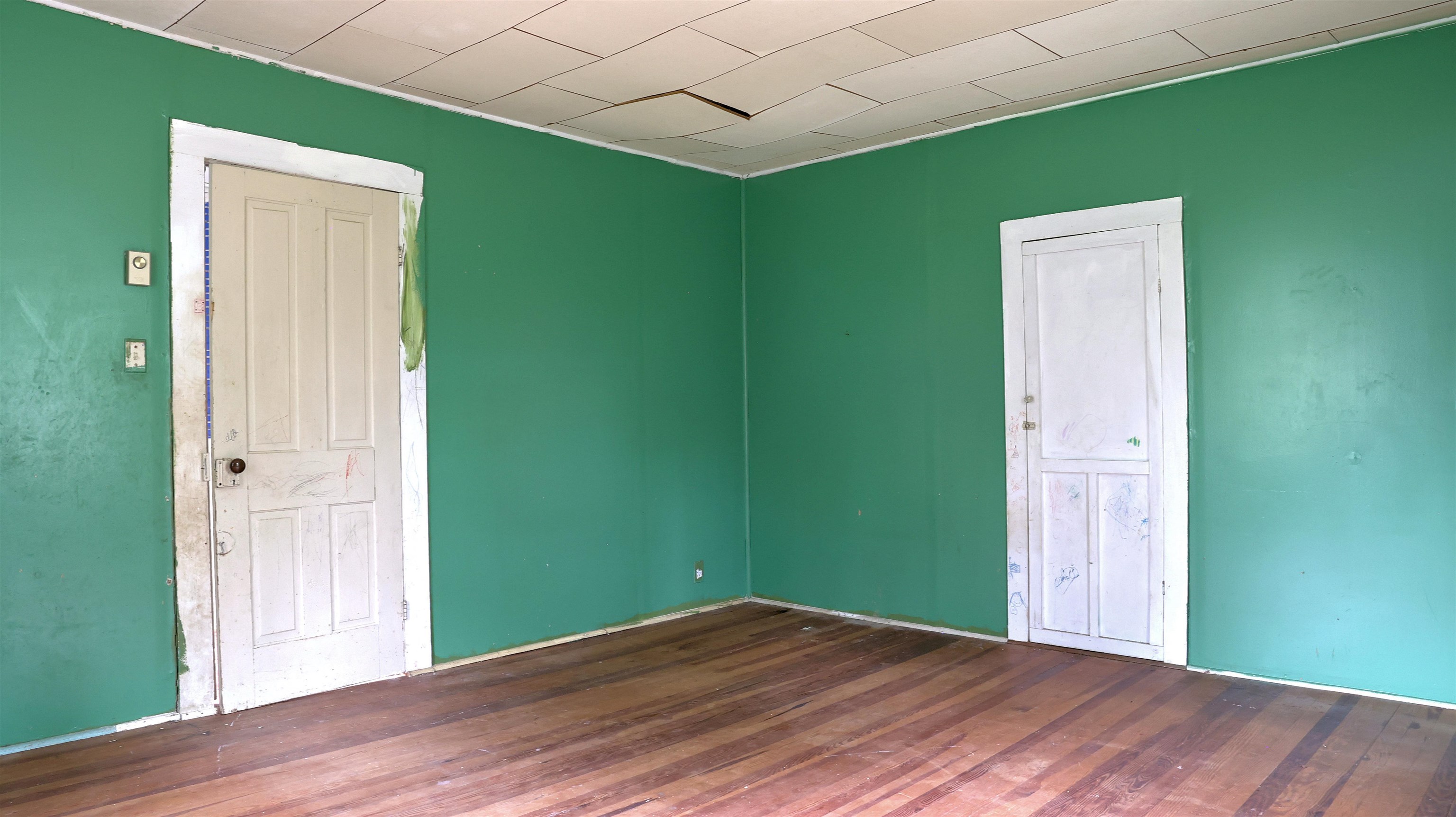 1439 Daniels Run Road NE Check VA 24072