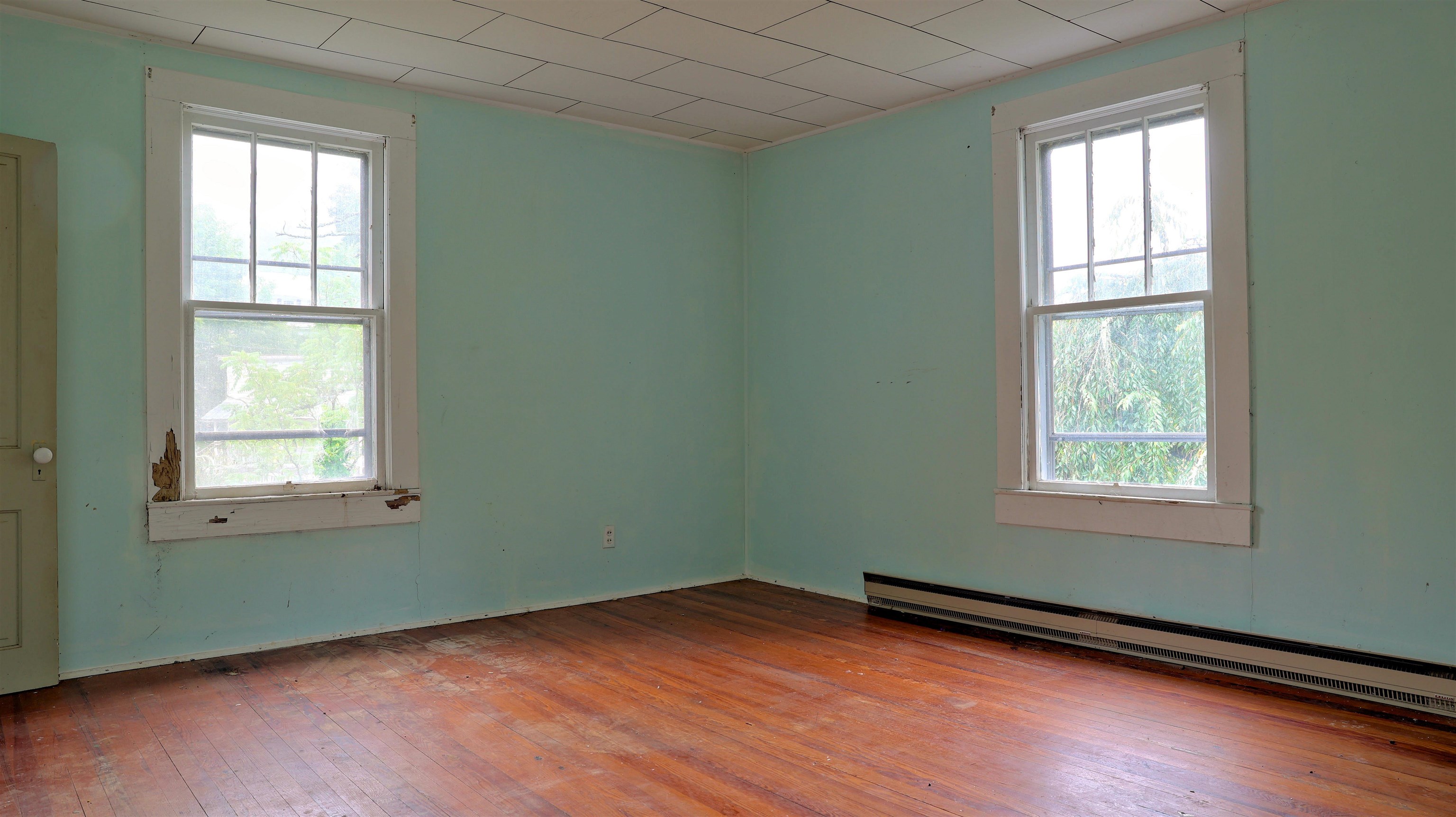 1439 Daniels Run Road NE Check VA 24072