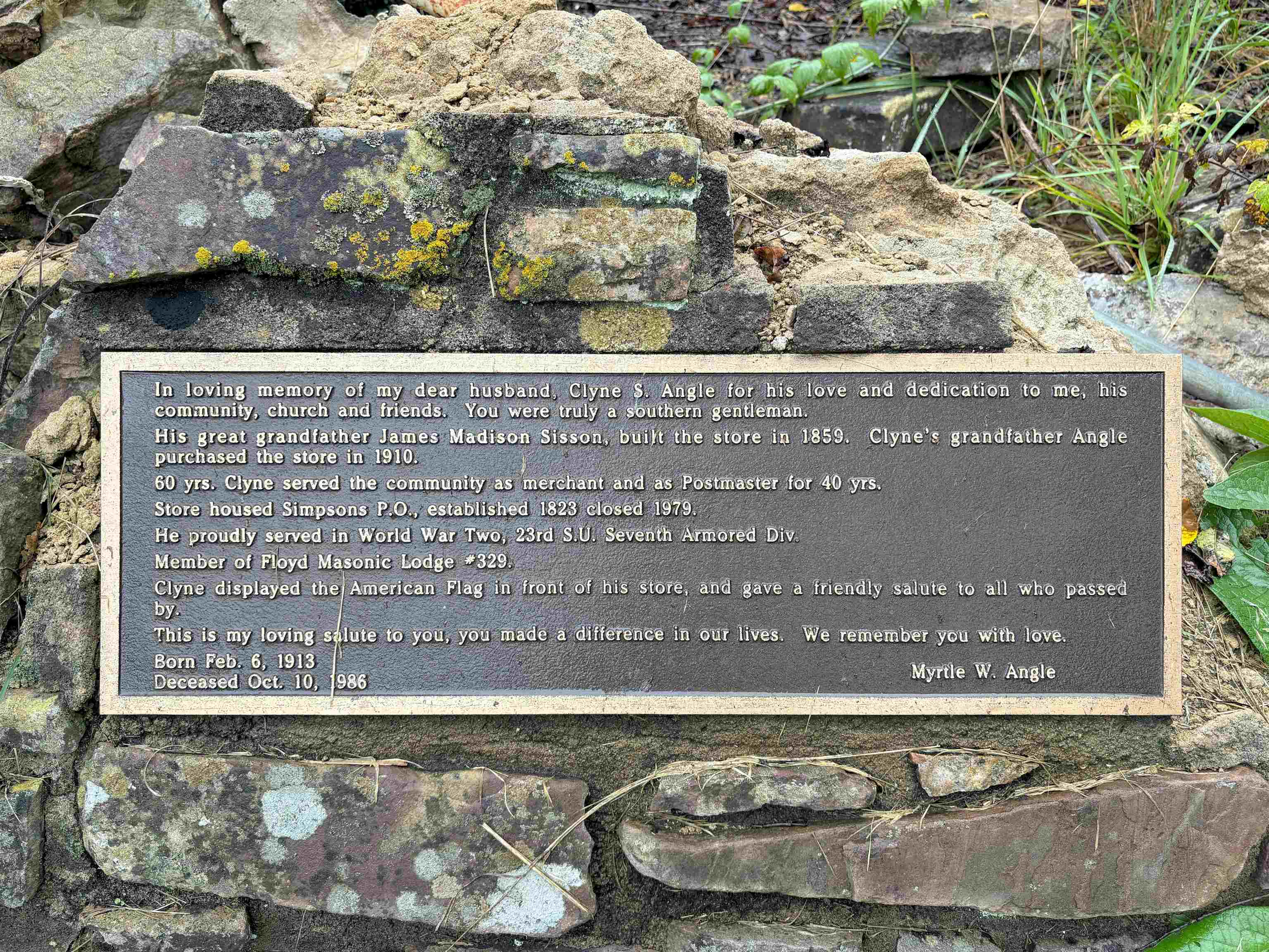 1439 Daniels Run Road NE Check VA 24072