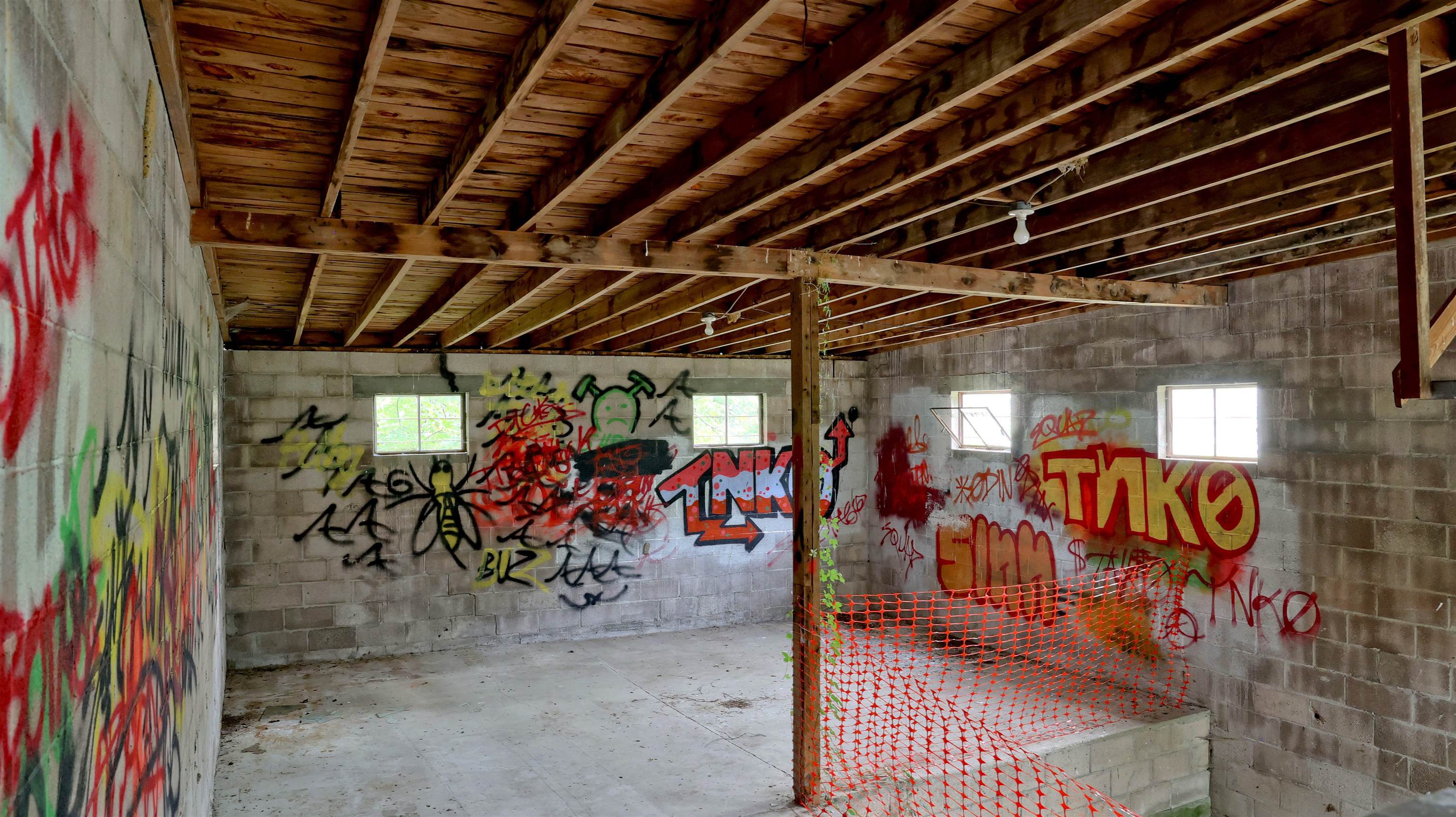 1439 Daniels Run Road NE Check VA 24072