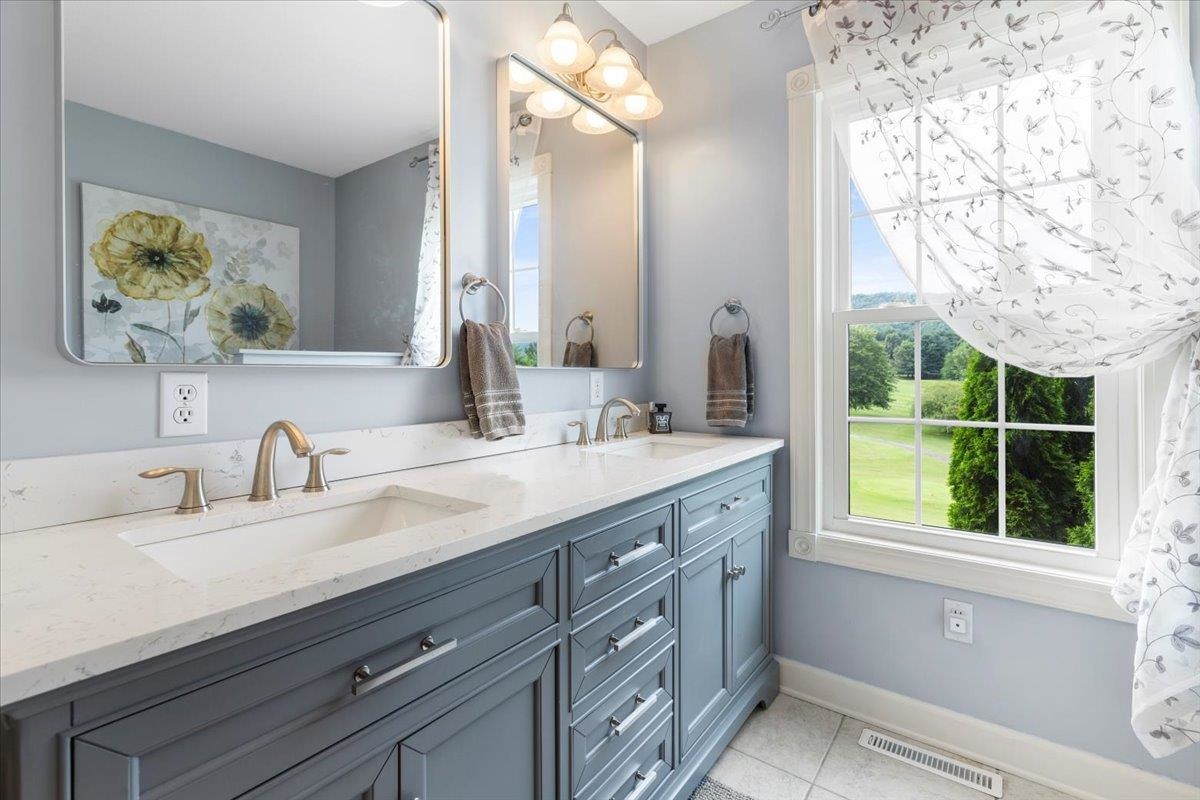 2700 Draper Ridge Road Draper VA 24324