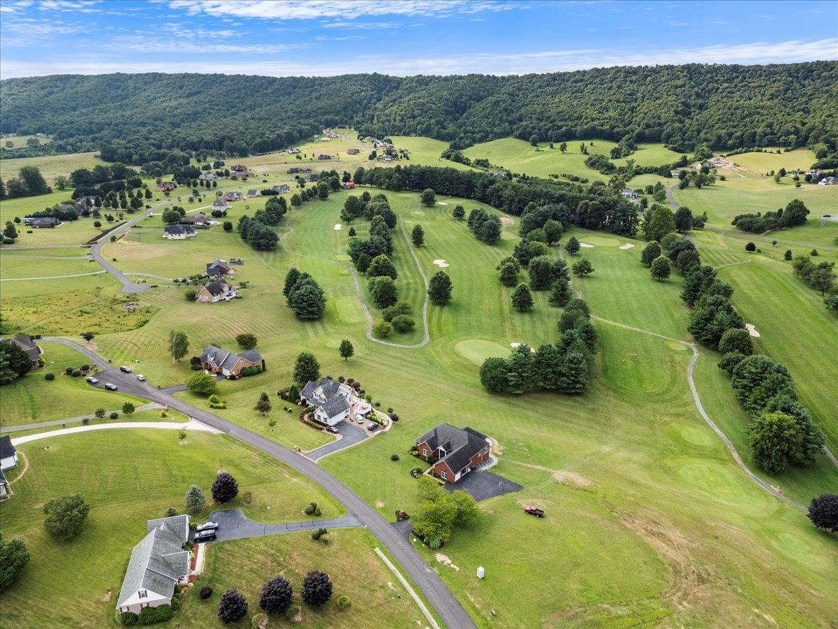 2700 Draper Ridge Road Draper VA 24324