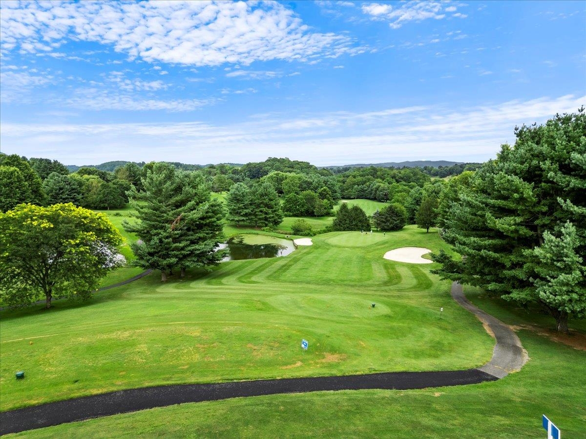 2700 Draper Ridge Road Draper VA 24324
