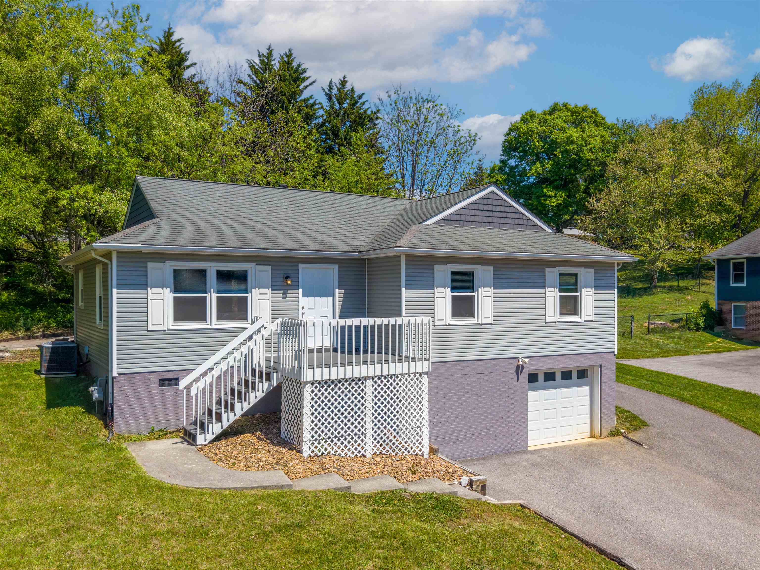 1406 Gladewood Drive Blacksburg VA 24060