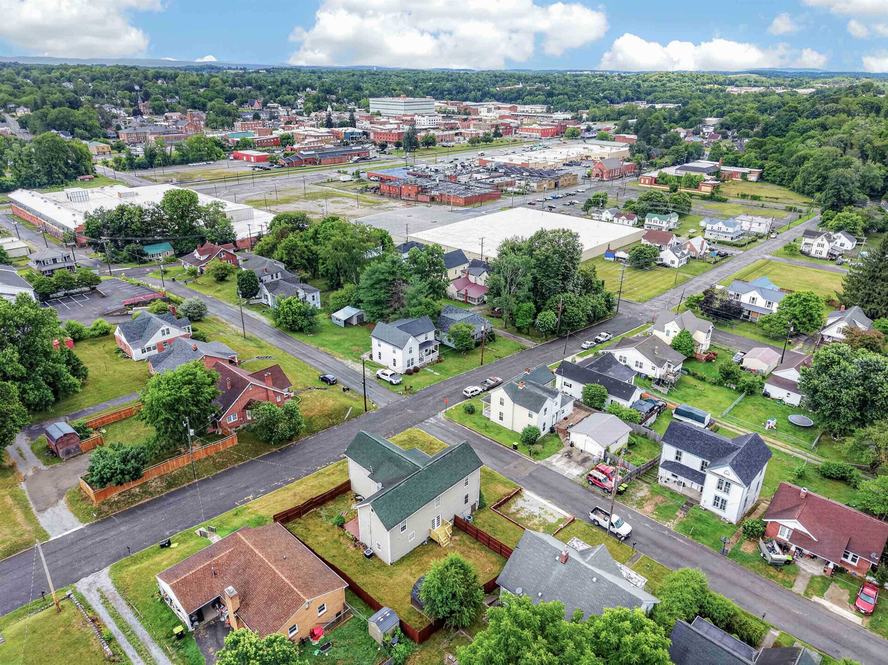 204 Lagrange Street Pulaski VA 24301