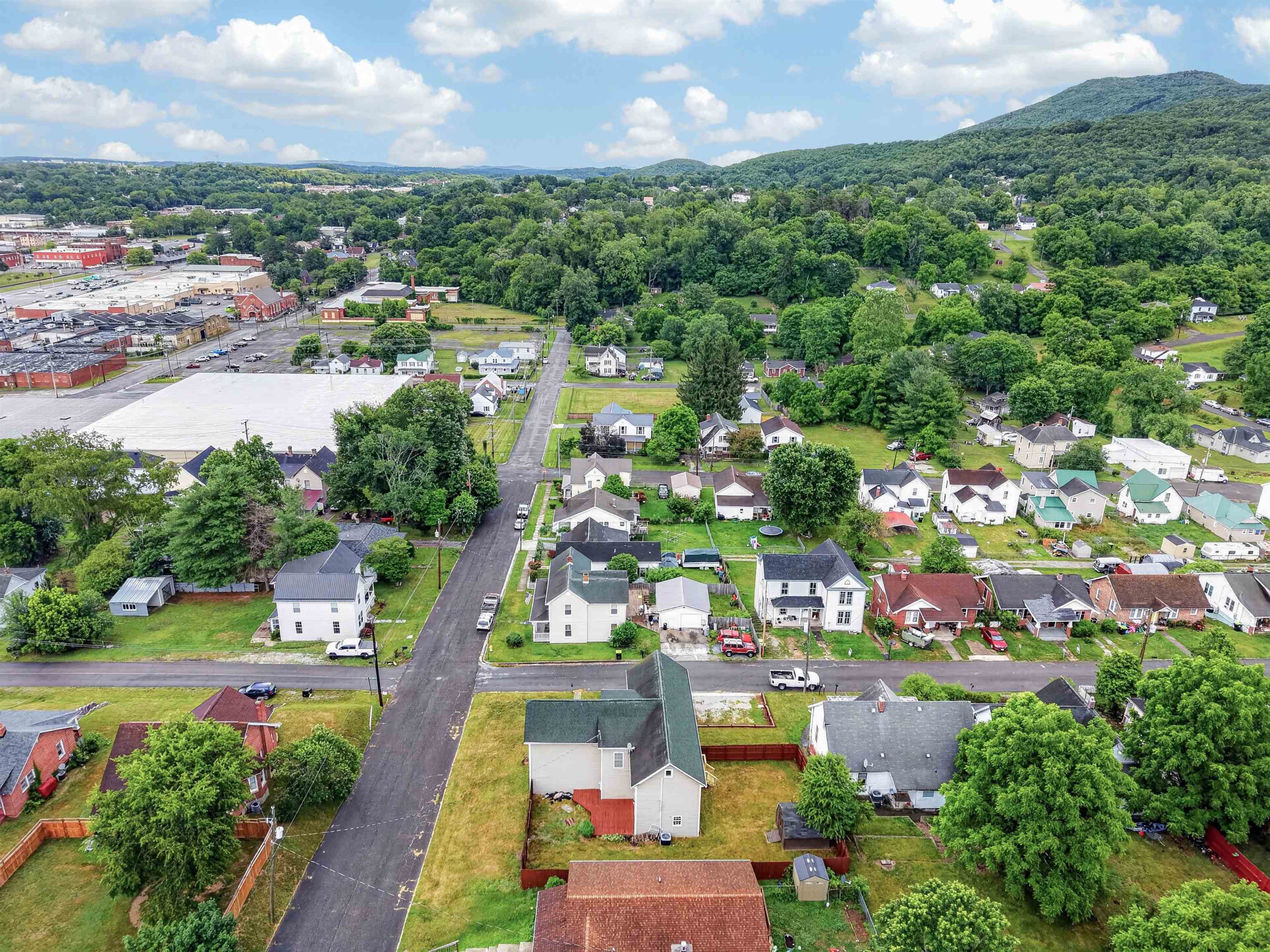 204 Lagrange Street Pulaski VA 24301