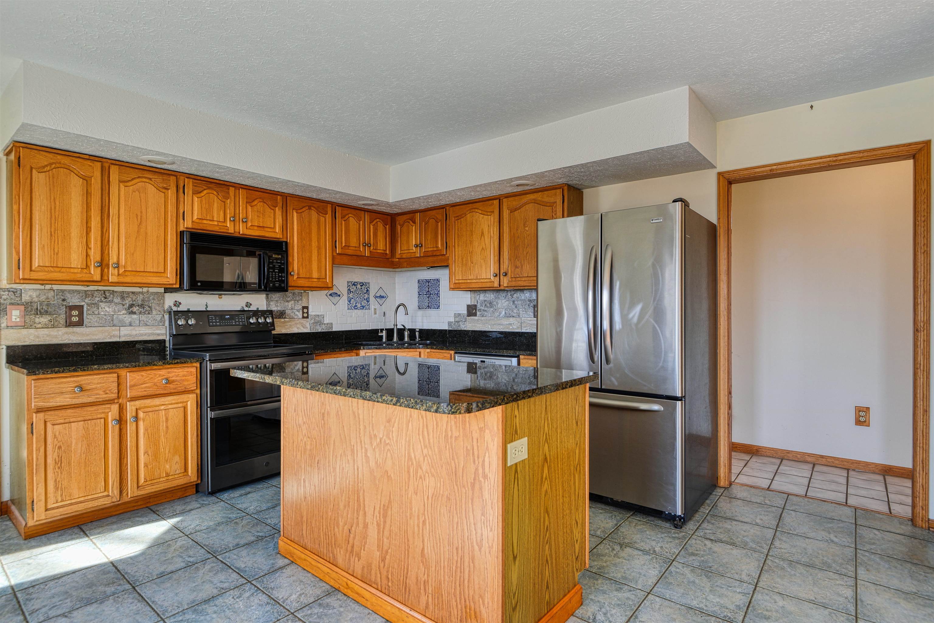 4215 Oakwood Court Radford VA 24141