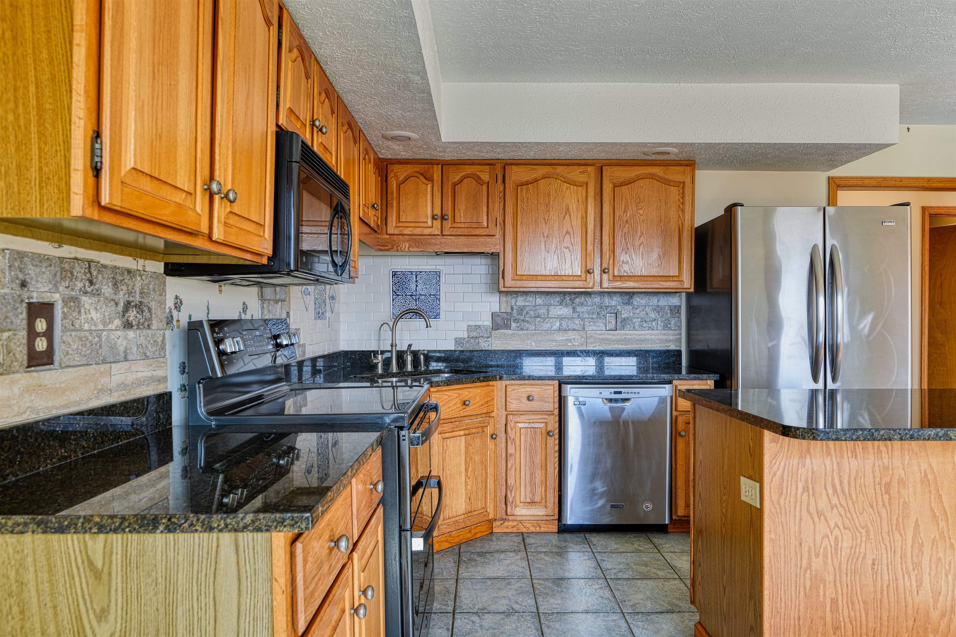 4215 Oakwood Court Radford VA 24141