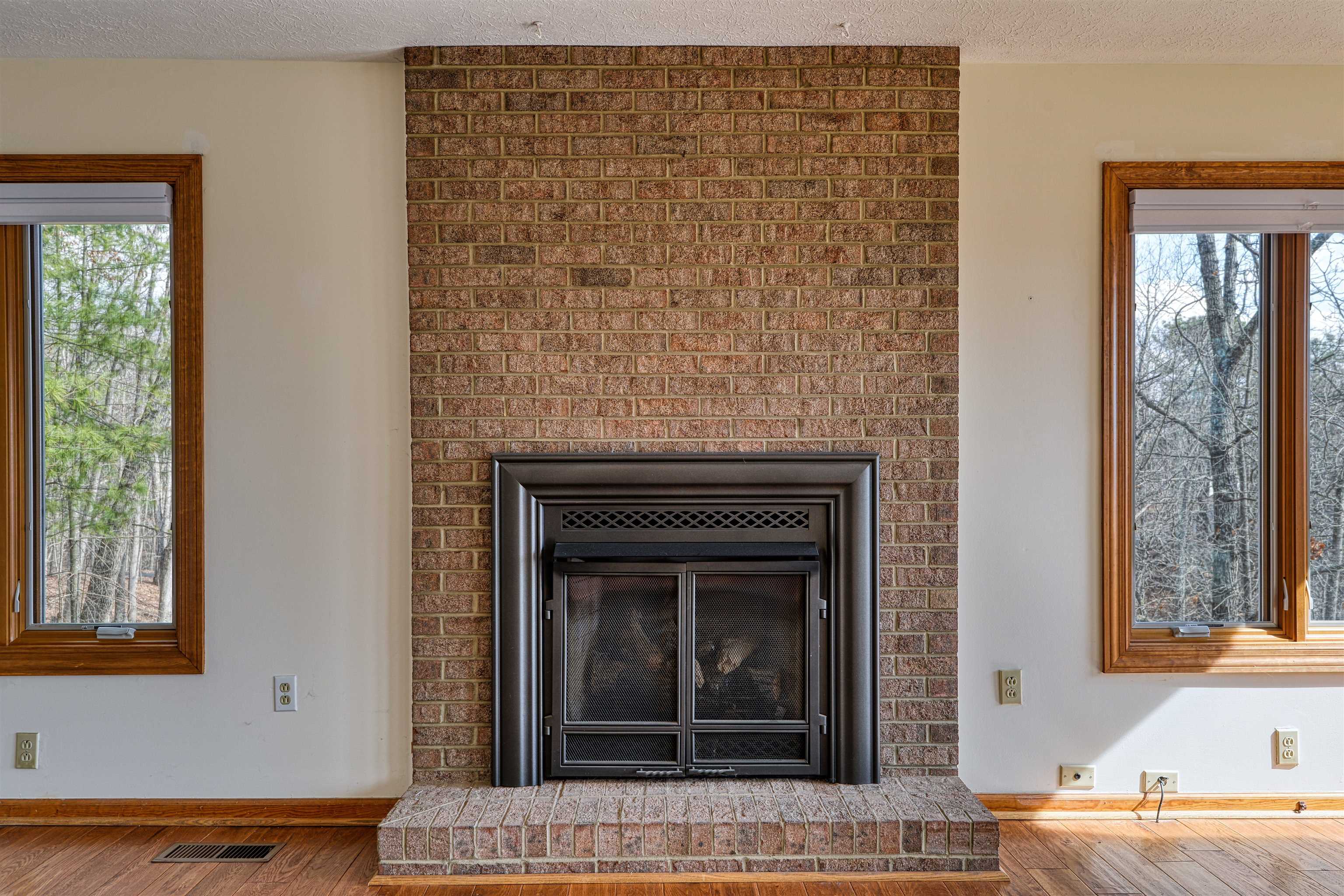 4215 Oakwood Court Radford VA 24141