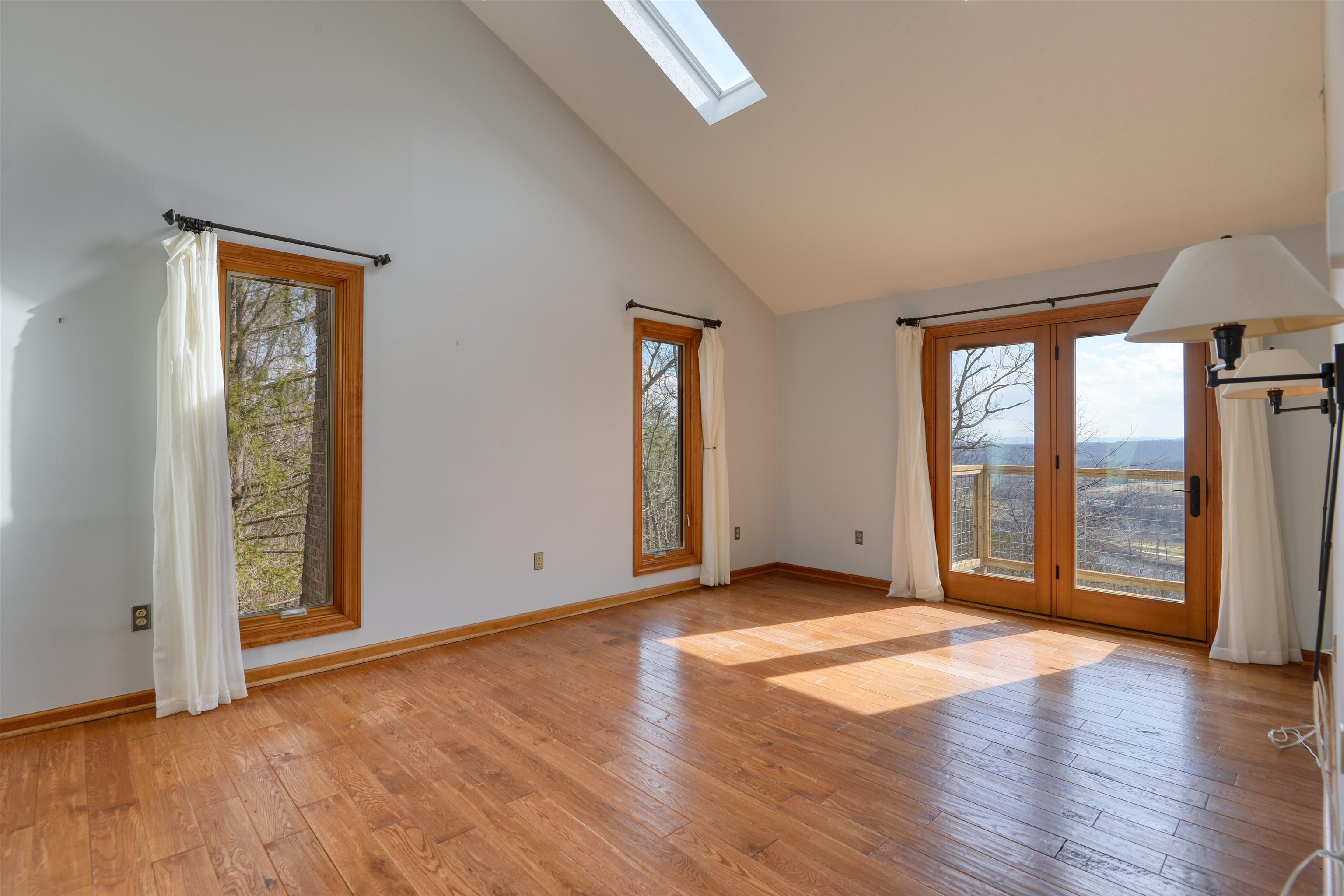 4215 Oakwood Court Radford VA 24141