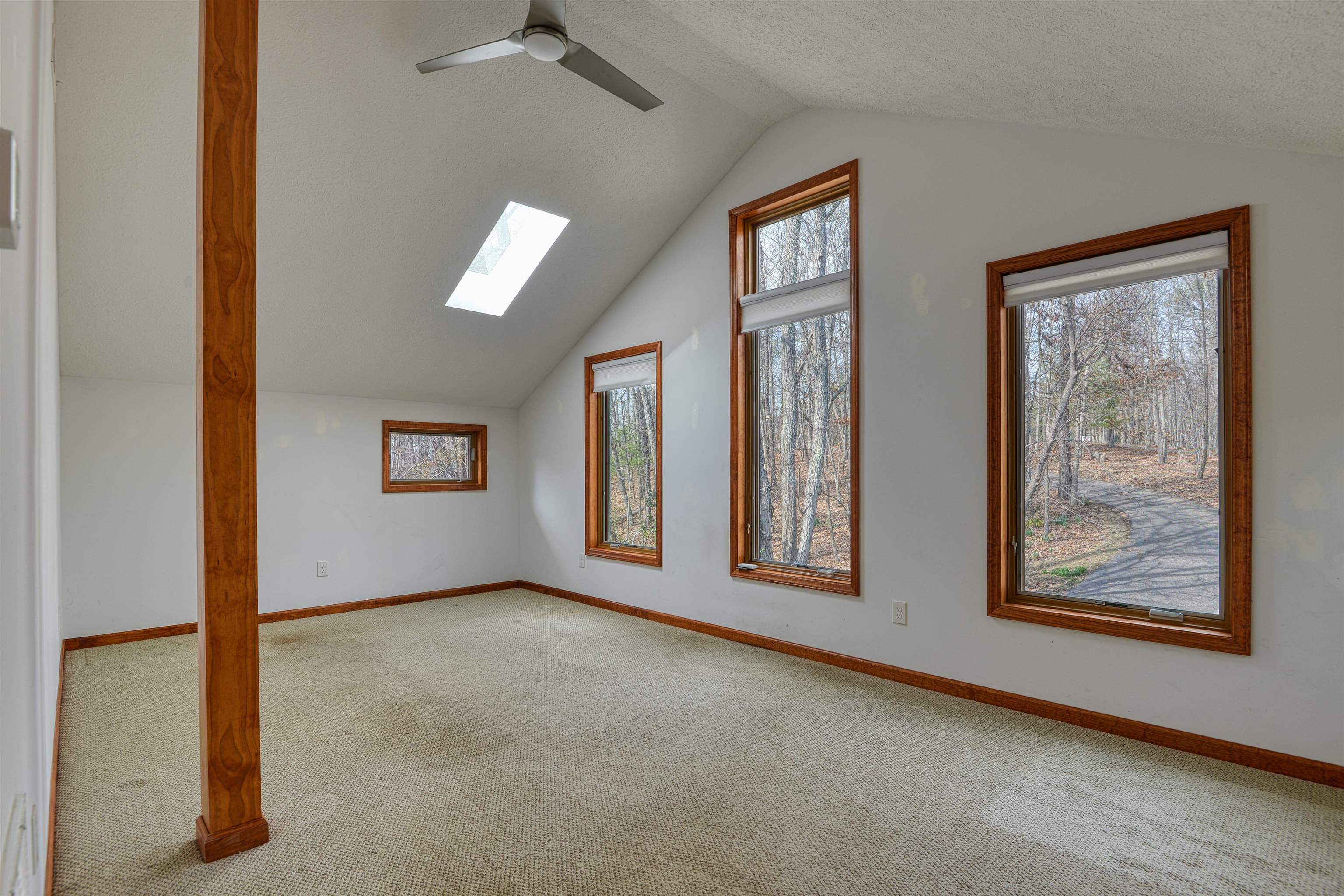 4215 Oakwood Court Radford VA 24141