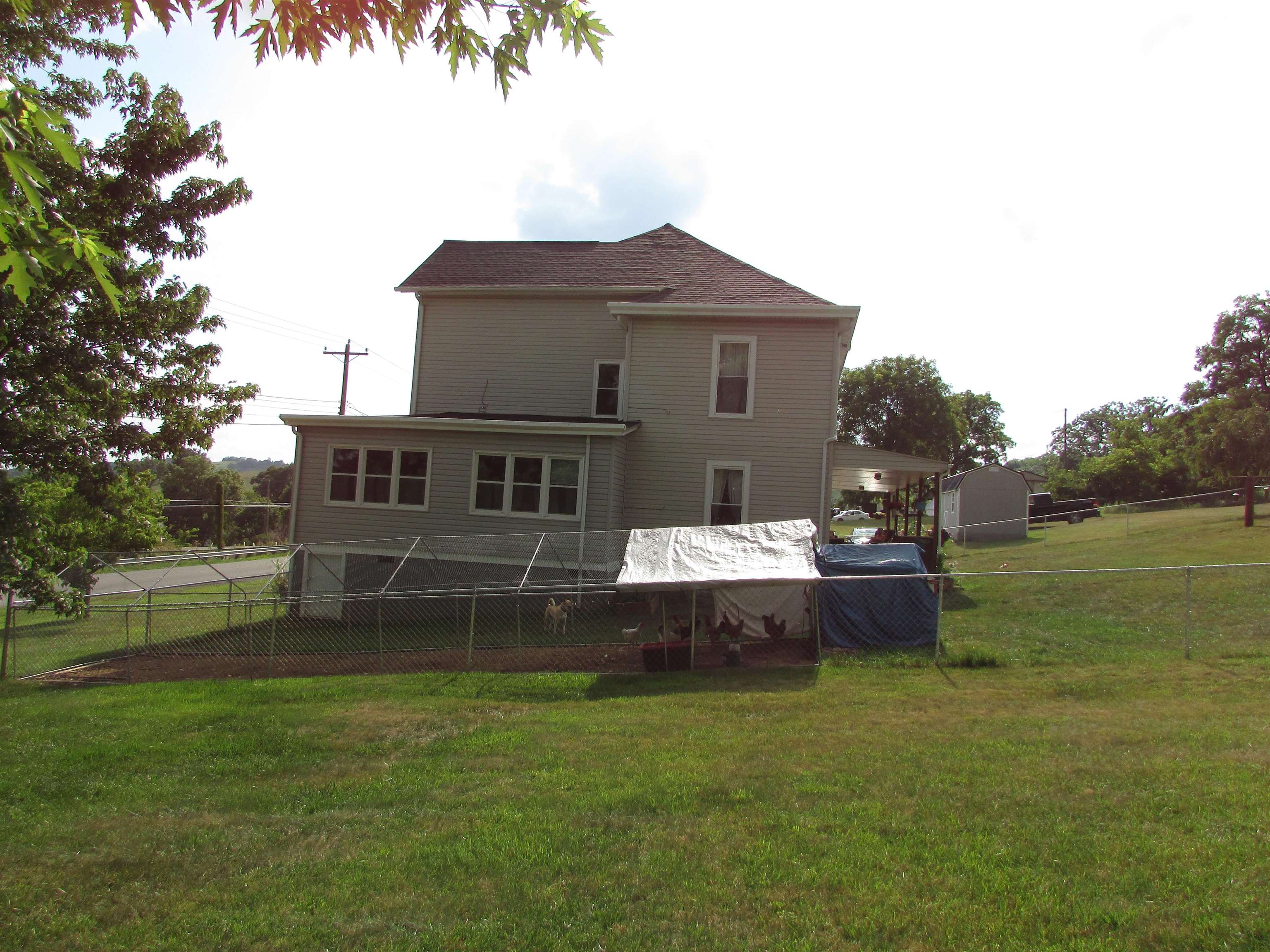 2573 Old Route 100 Road Draper VA 24324