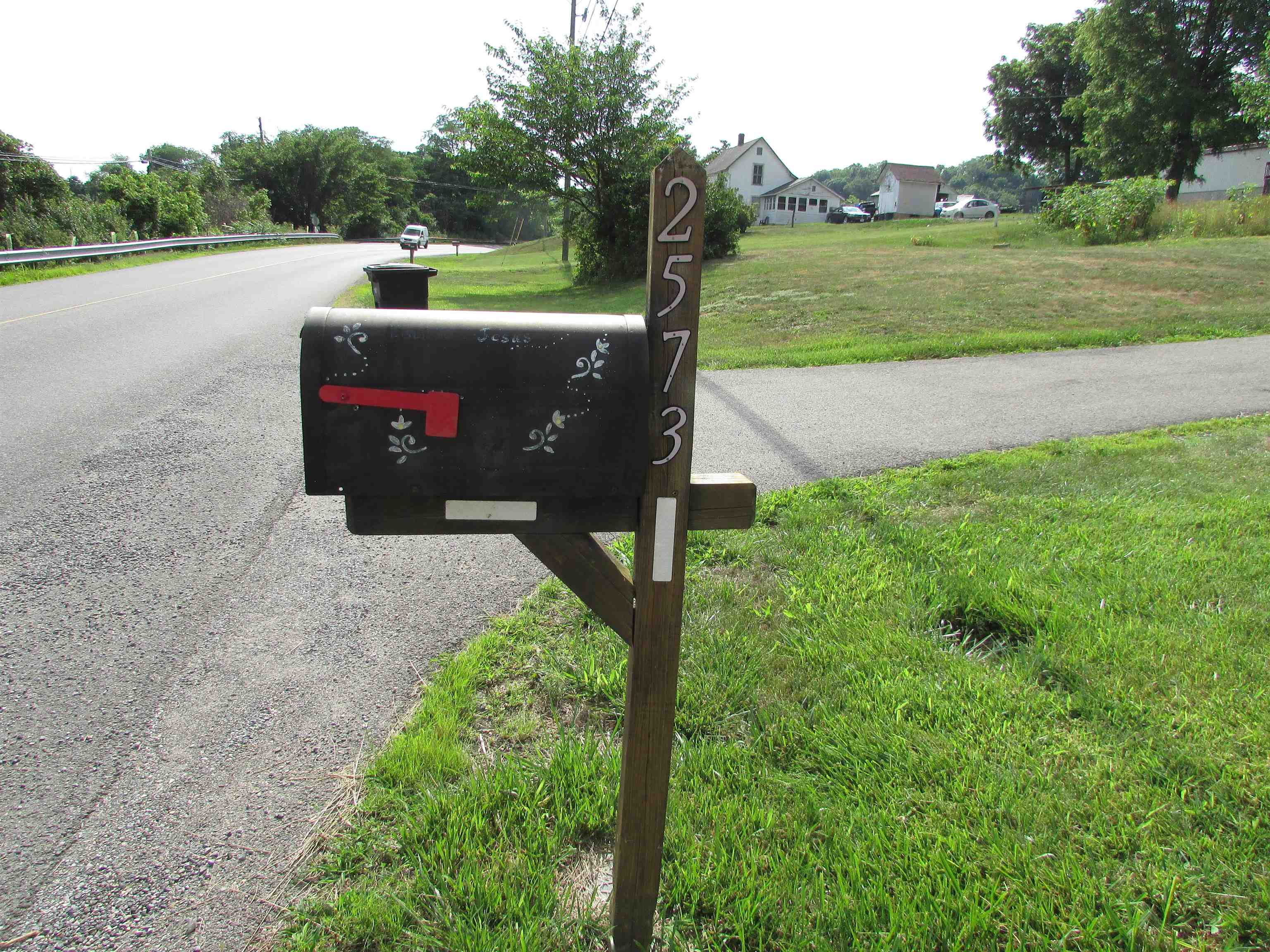 2573 Old Route 100 Road Draper VA 24324