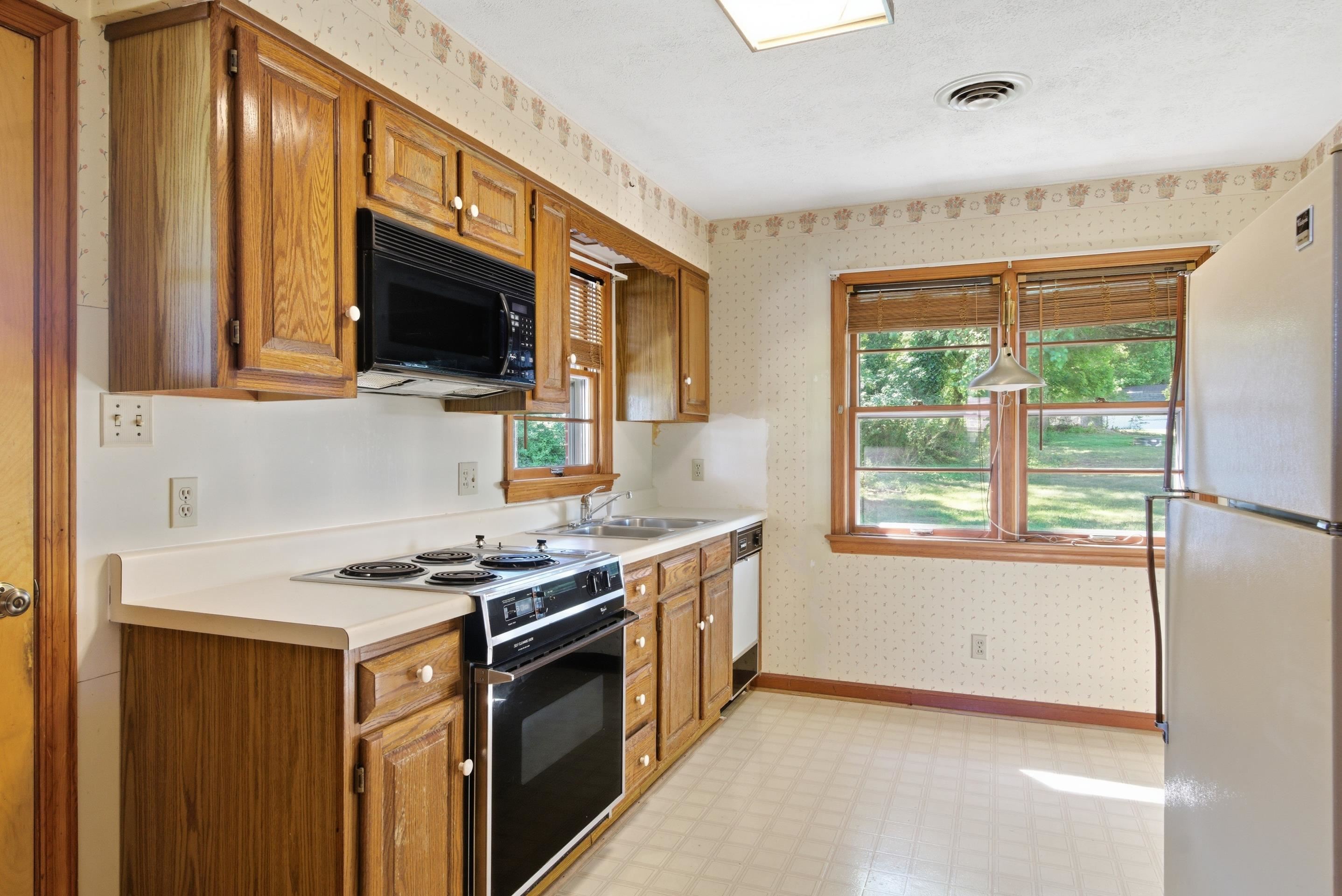 1502 Pembroke Street Pearisburg VA 24134