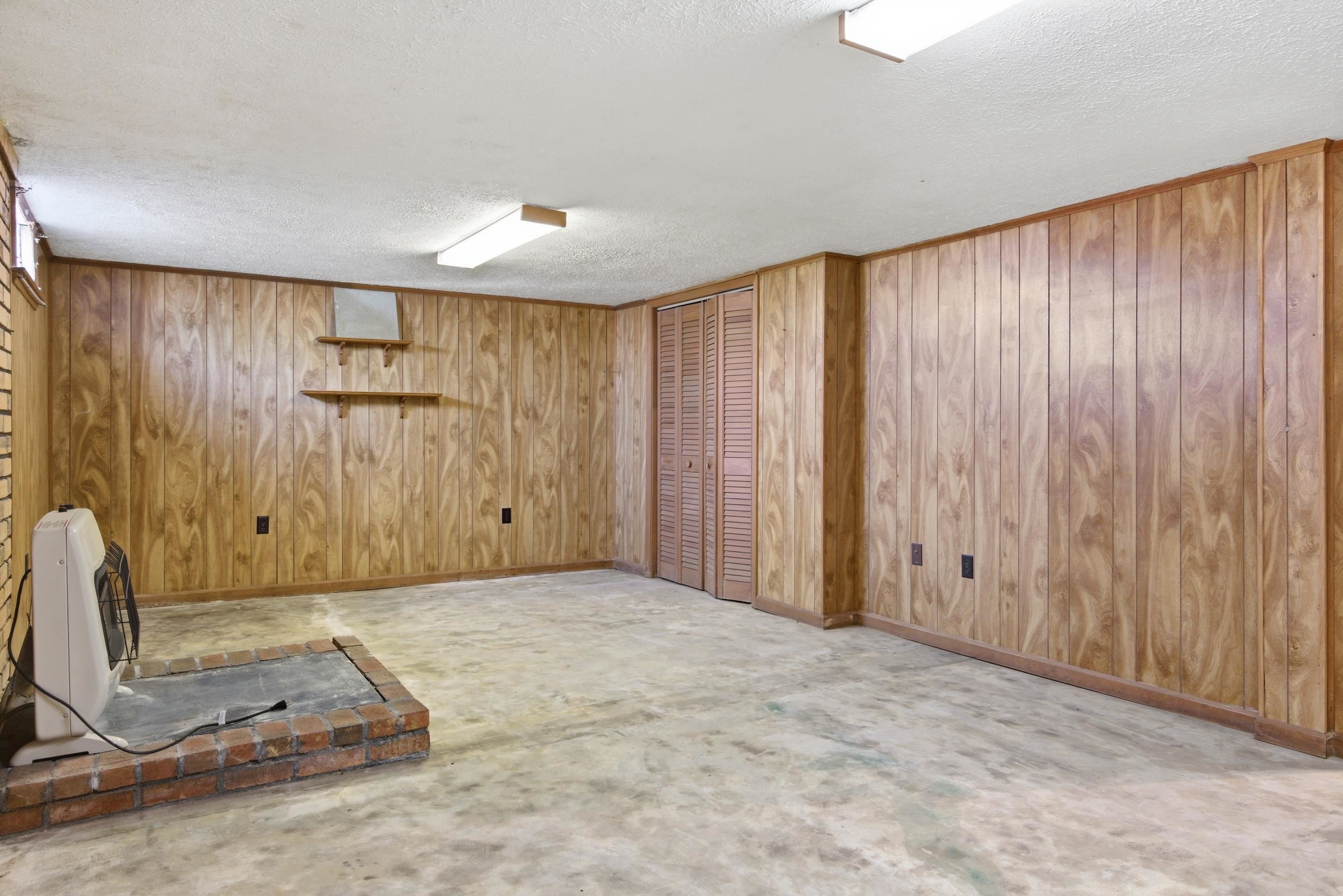 1502 Pembroke Street Pearisburg VA 24134