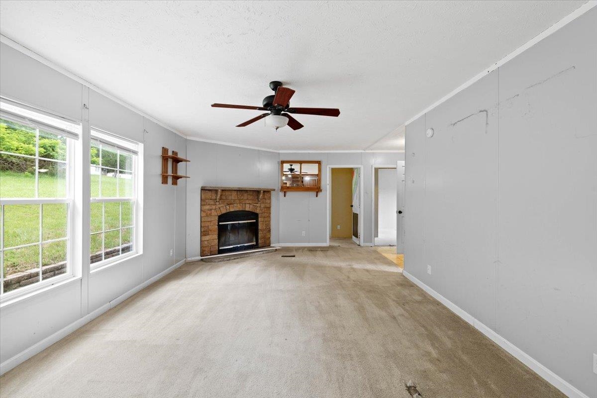 655 Peachtree Hill Christiansburg VA 24073