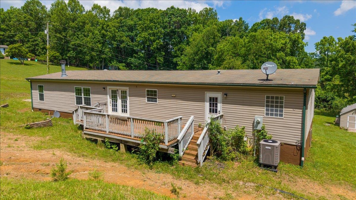 655 Peachtree Hill Christiansburg VA 24073
