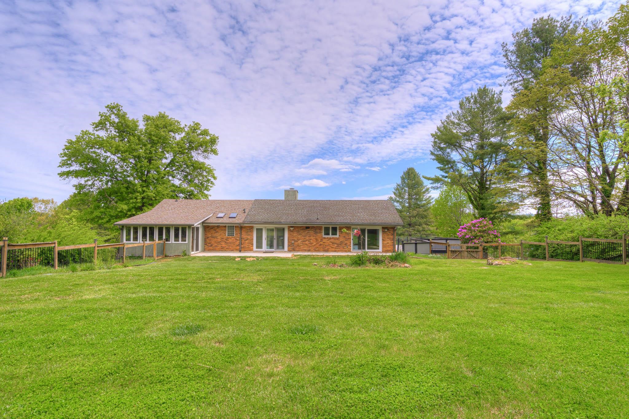 202 Fincastle Drive Blacksburg VA 24060