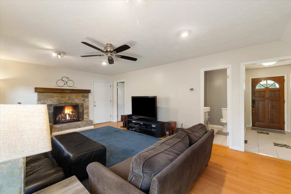 870 Cambria Street NW Christiansburg VA 24073