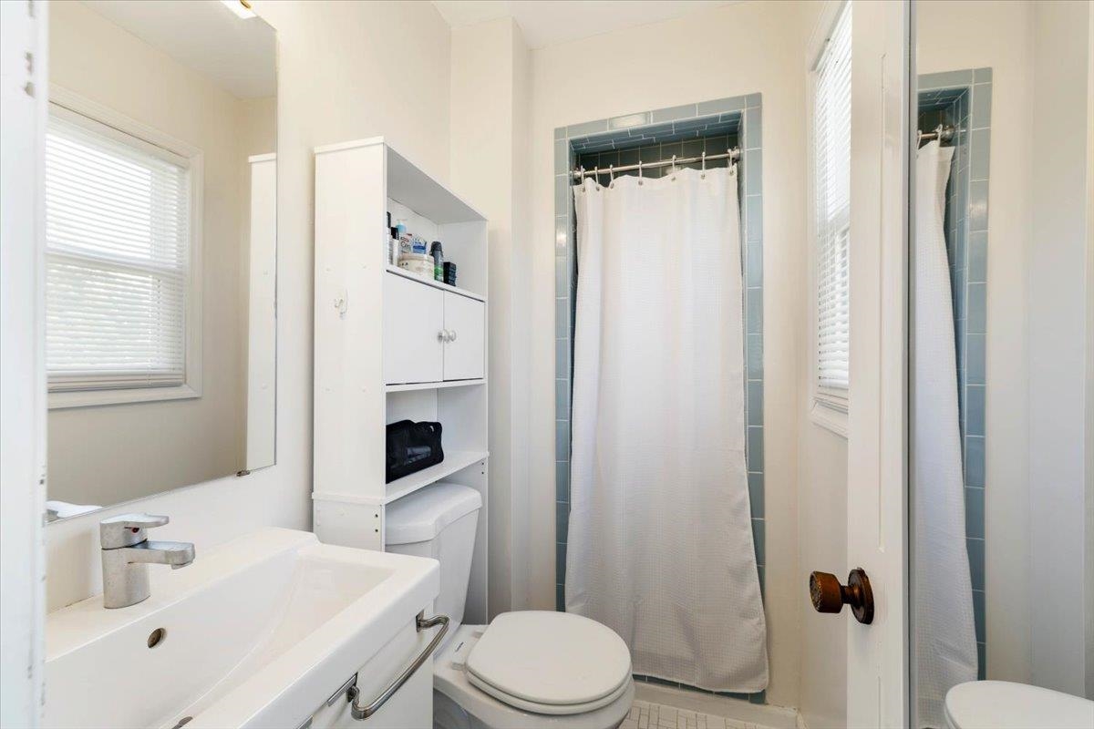 870 Cambria Street NW Christiansburg VA 24073