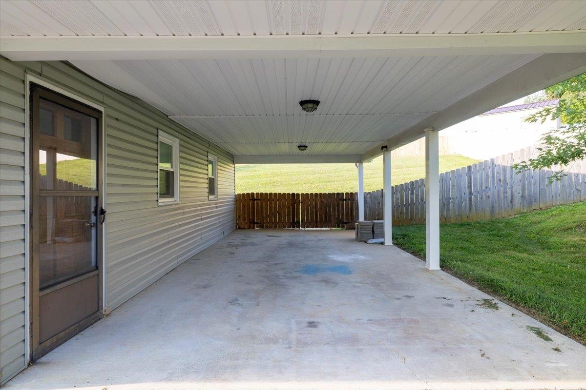 870 Cambria Street NW Christiansburg VA 24073