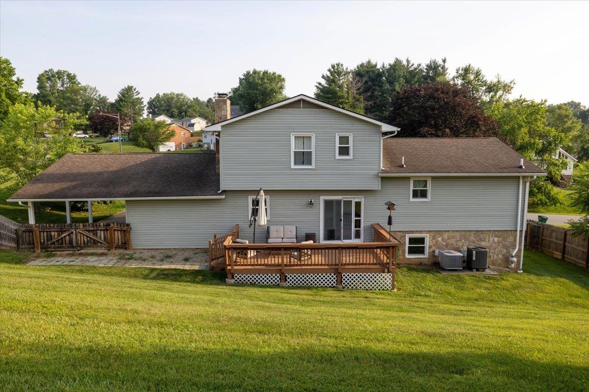 870 Cambria Street NW Christiansburg VA 24073