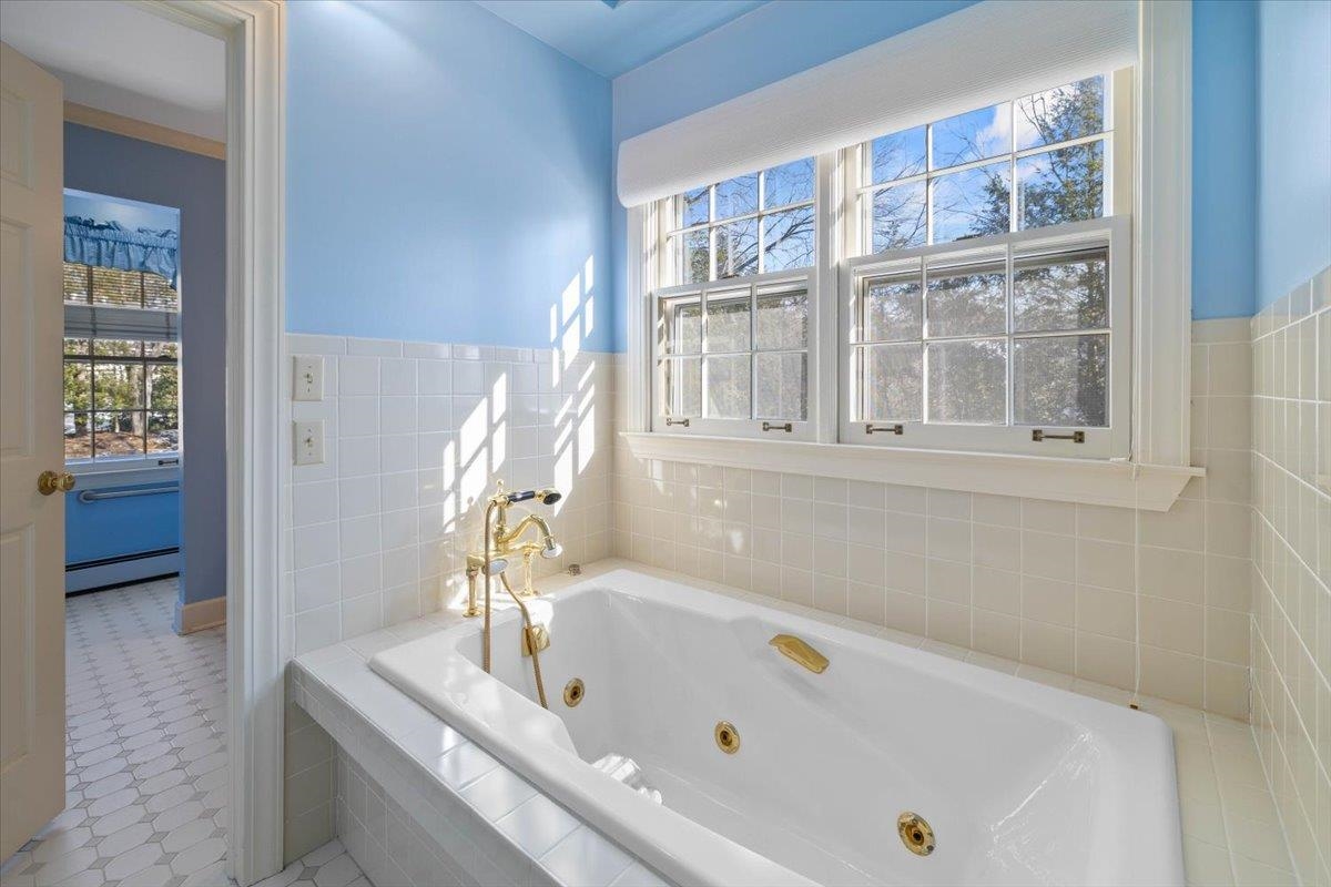1311 Oak Drive Blacksburg VA 24060