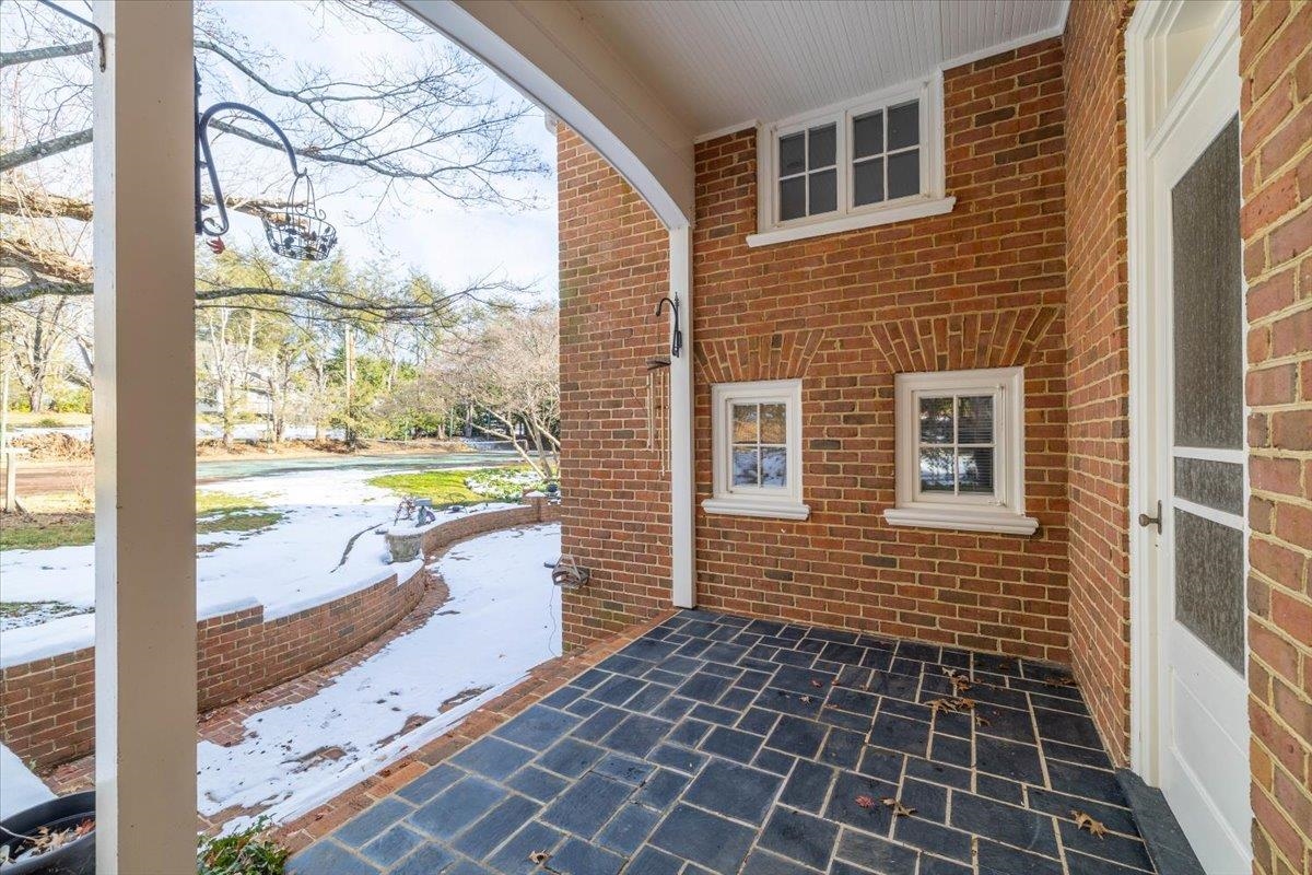 1311 Oak Drive Blacksburg VA 24060