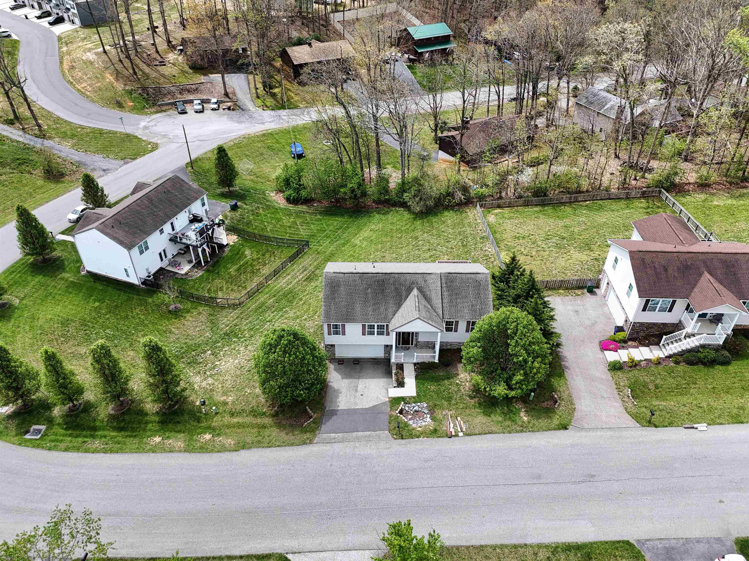1410 Sherwood Drive Christiansburg VA 24073