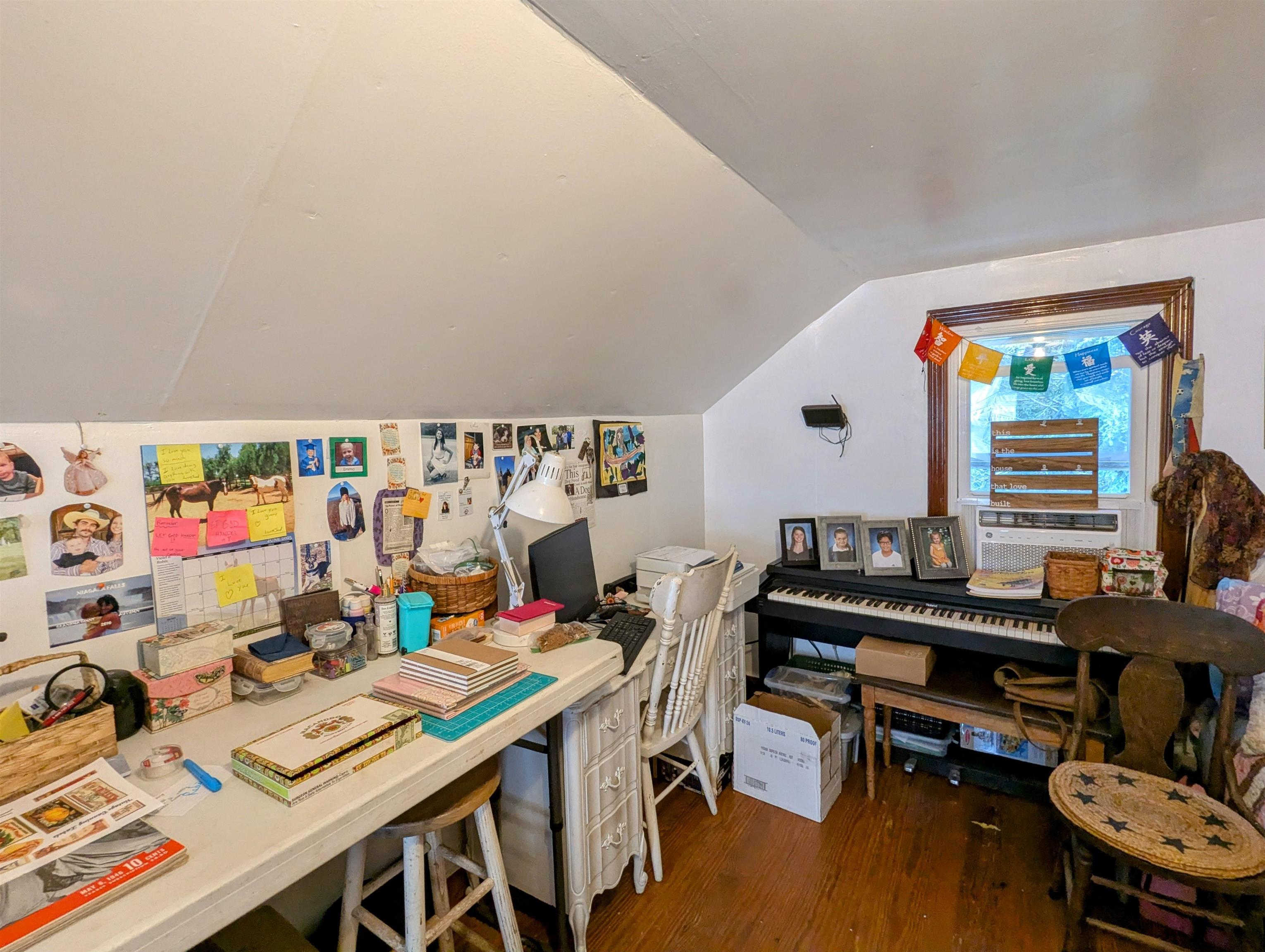 825 Macks Mountain Road Indian Valley VA 24105