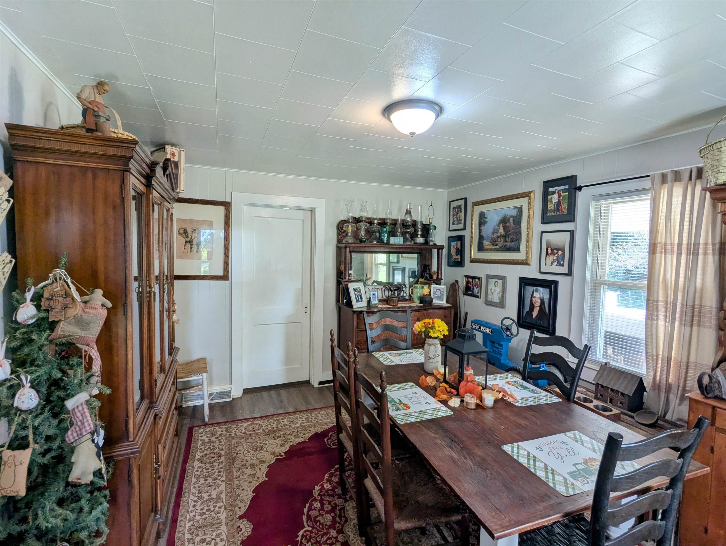 825 Macks Mountain Road Indian Valley VA 24105