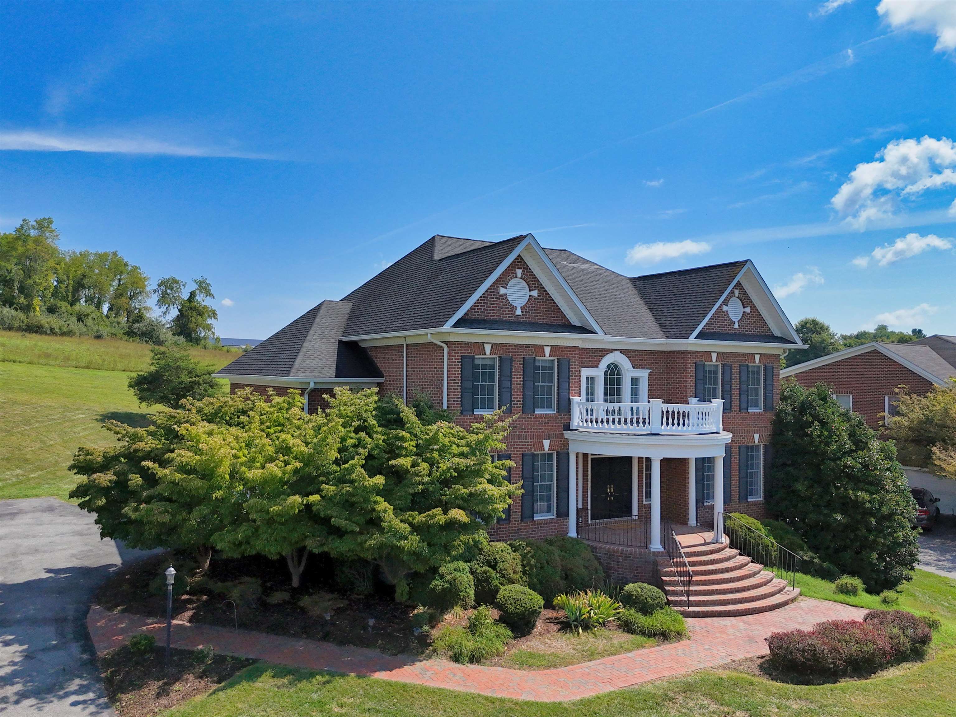 2220 Birch Leaf Lane Blacksburg VA 24060