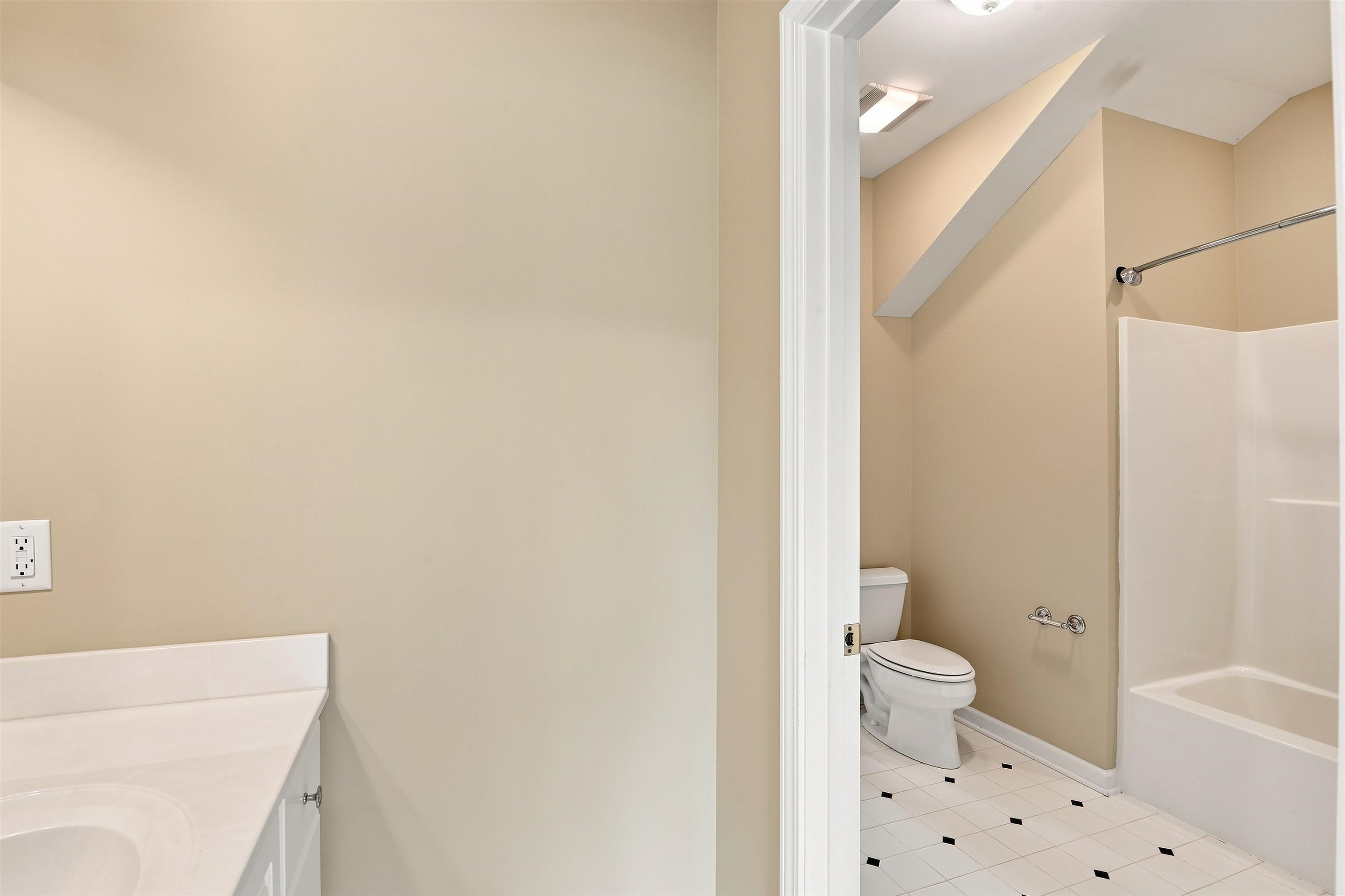 2220 Birch Leaf Lane Blacksburg VA 24060