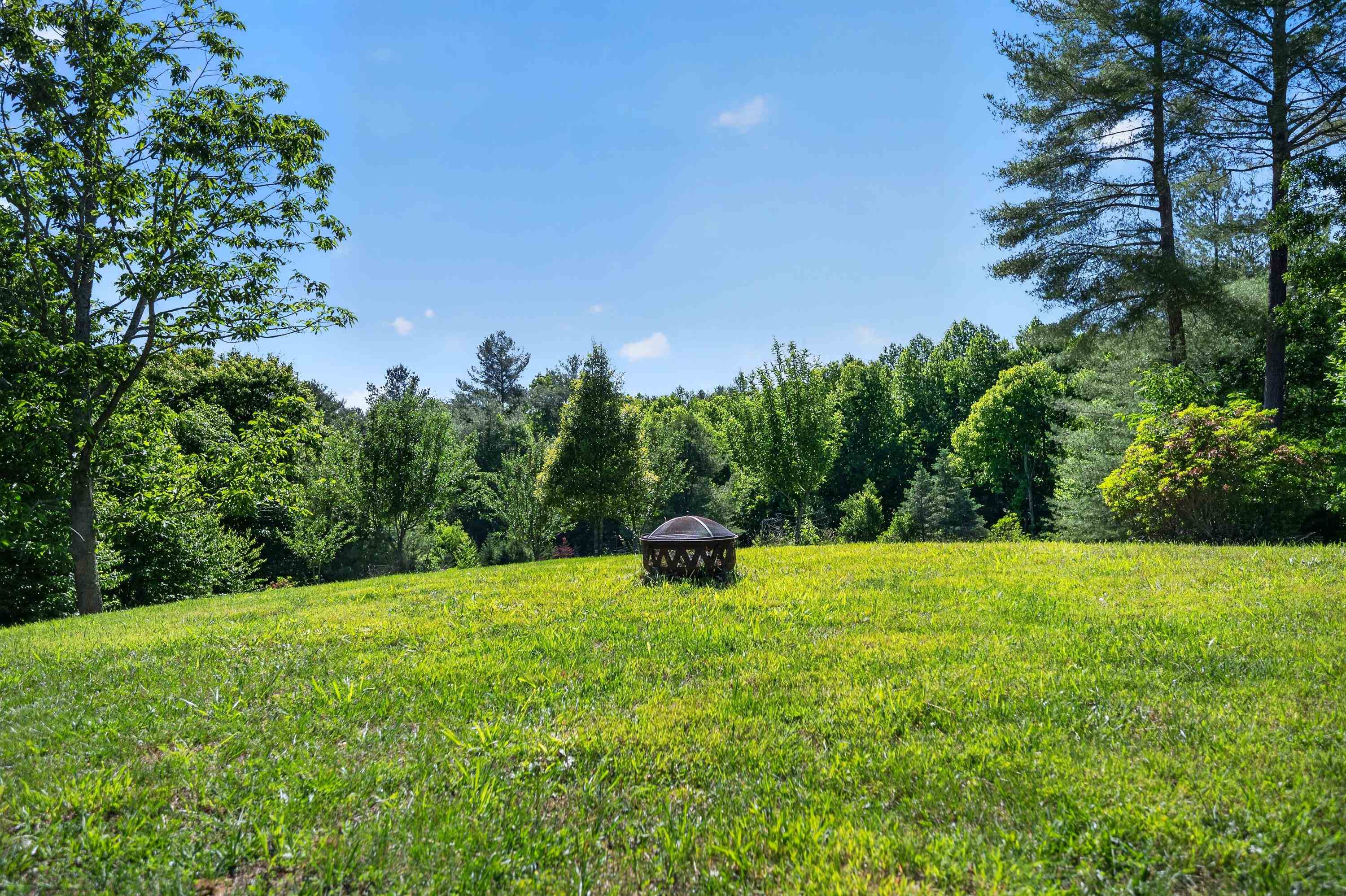 354 Two Rivers Drive Independence VA 24348