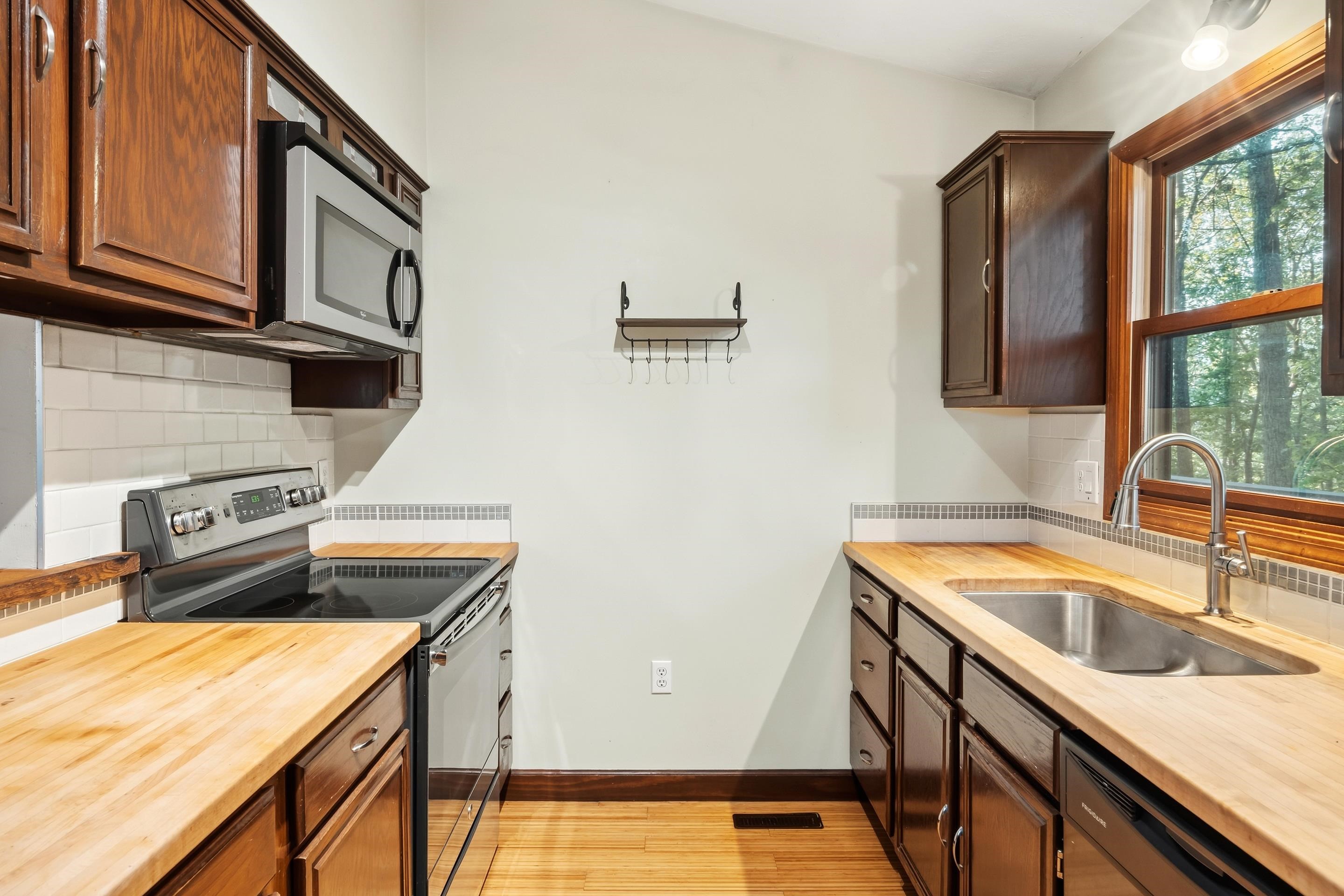 7601 Bending Oak Drive Catawba VA 24070