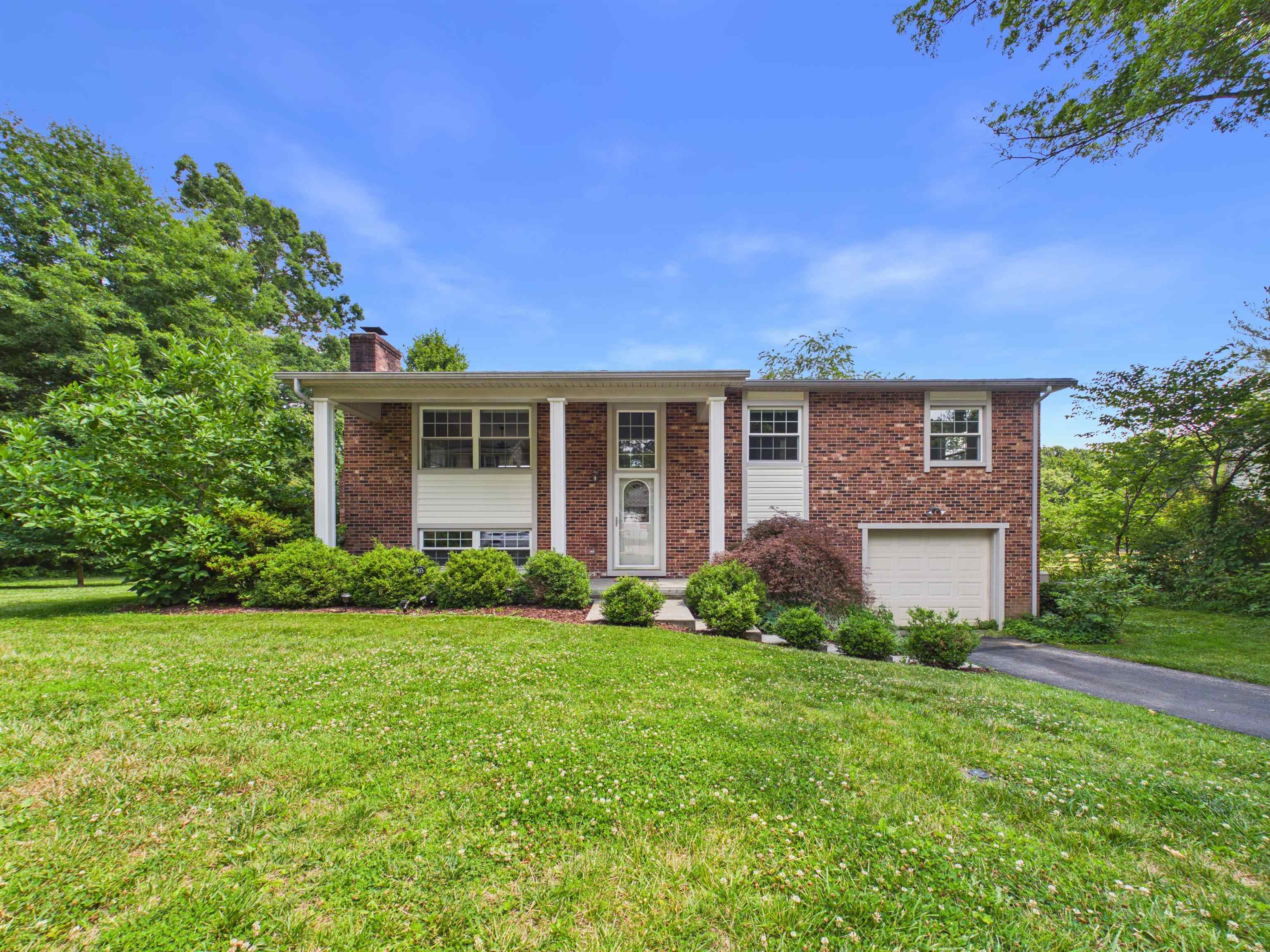 2803 Mt Vernon Lane Blacksburg VA 24060