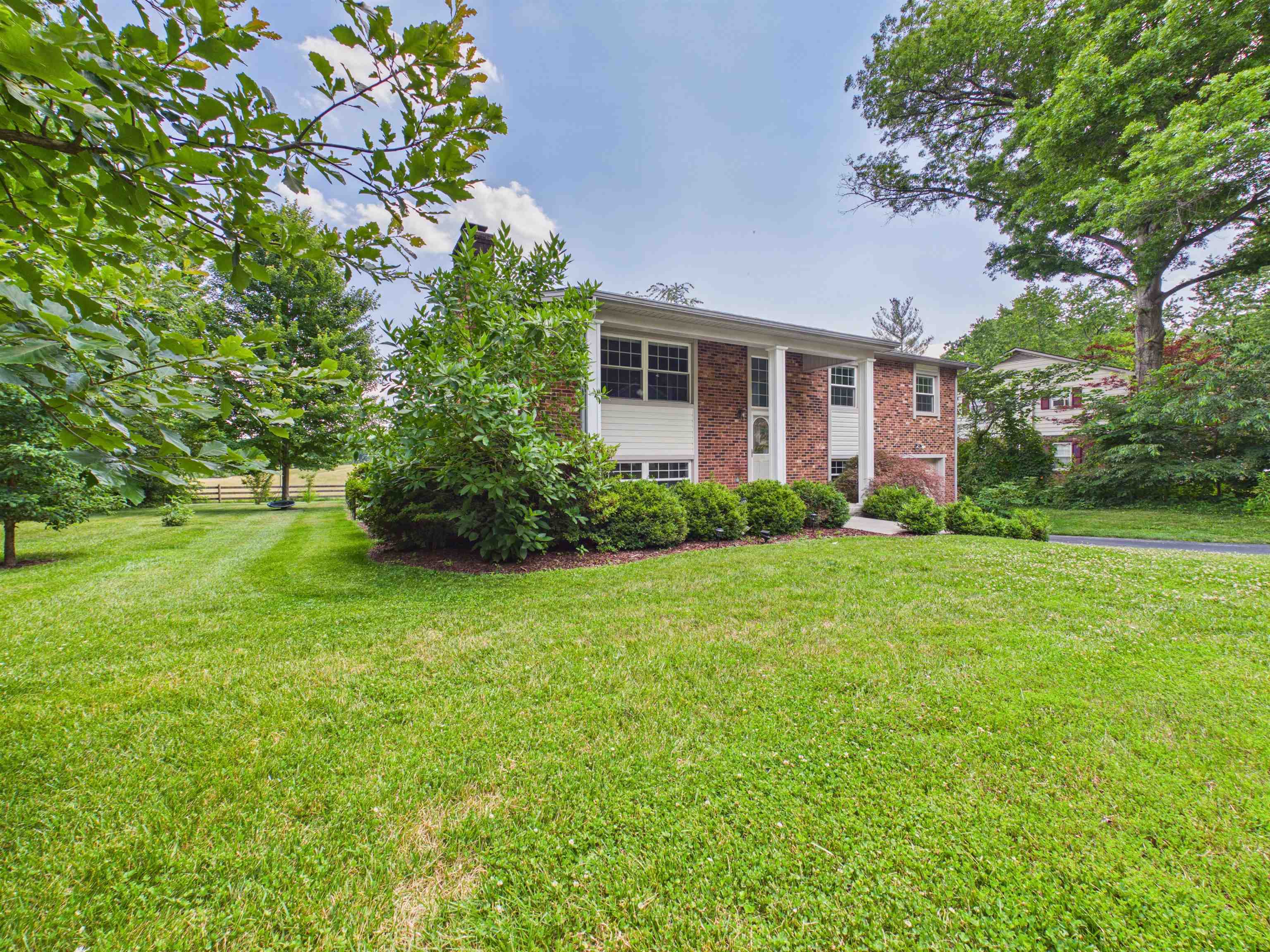 2803 Mt Vernon Lane Blacksburg VA 24060