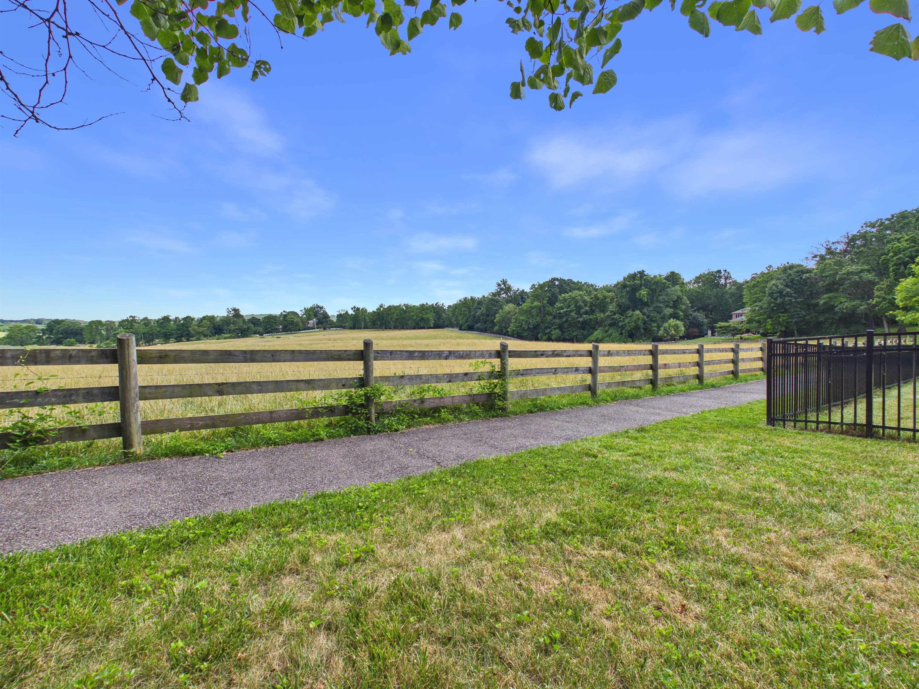 2803 Mt Vernon Lane Blacksburg VA 24060